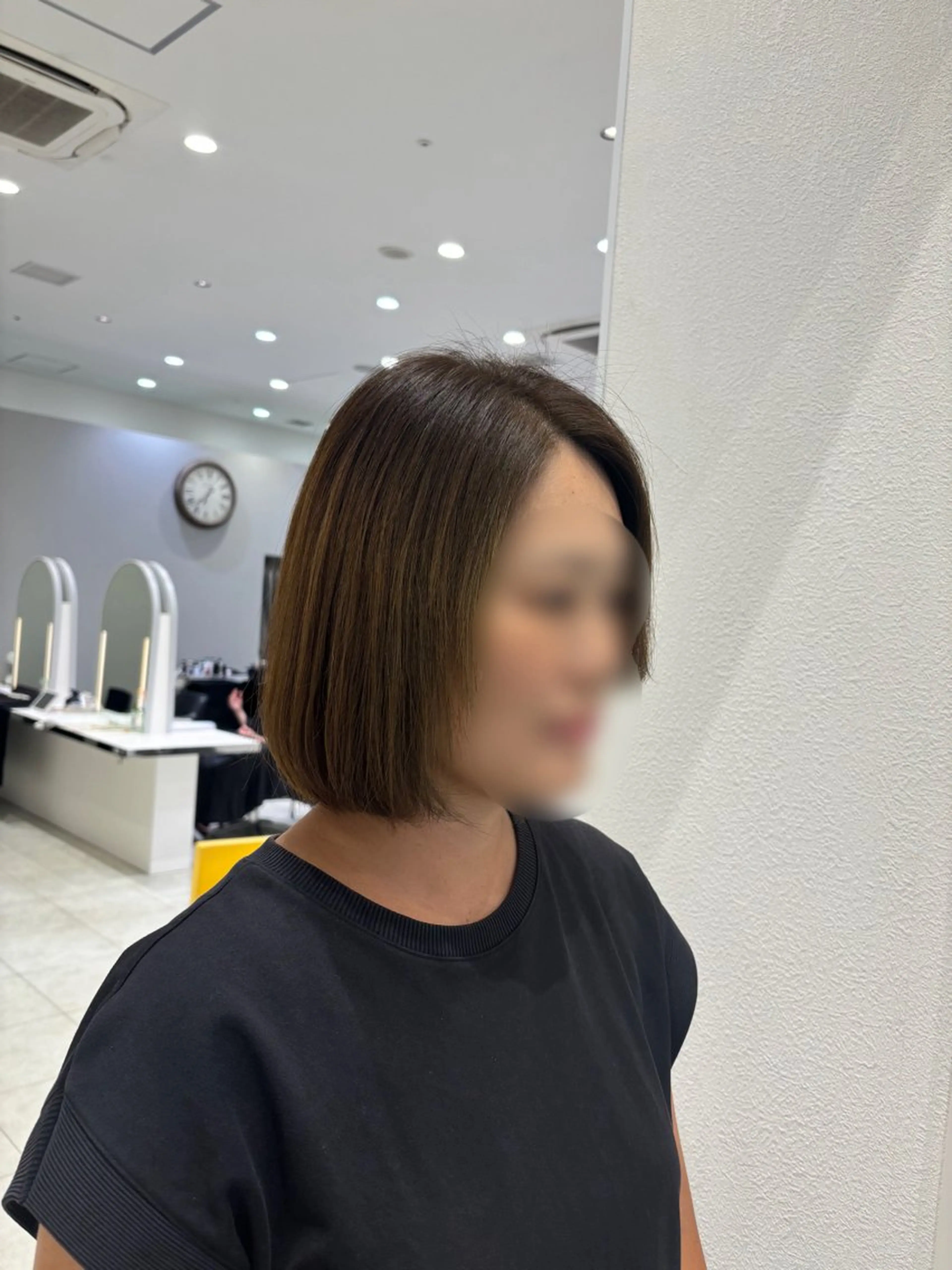 ショート カラー 🩶米澤 美月🩶のヘアスタイル