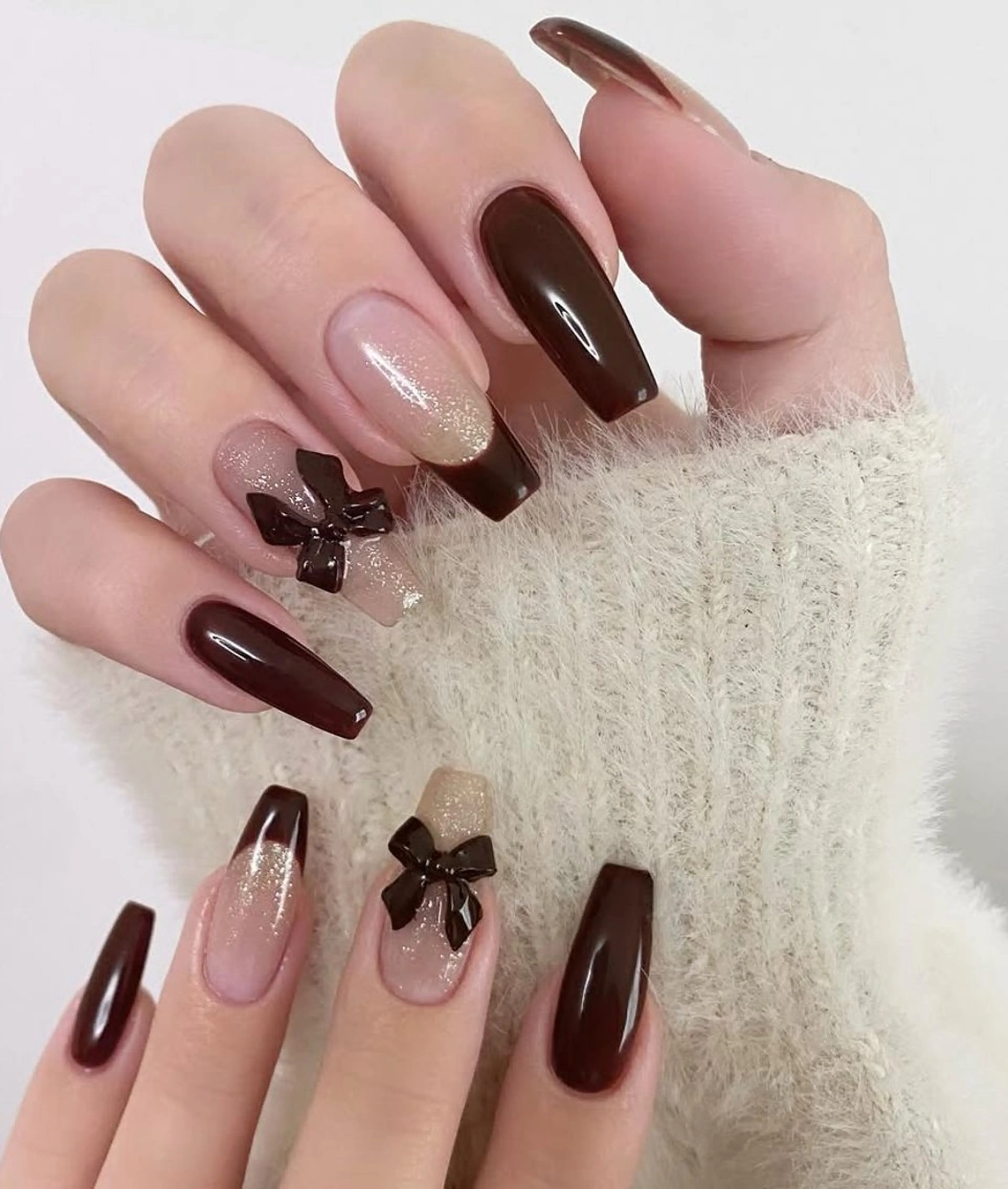 ネイル アートネイル 長さ出し ジェルネイル マグネットネイル ニュアンスネイル Kanao_ CloudyChanのネイルデザイン