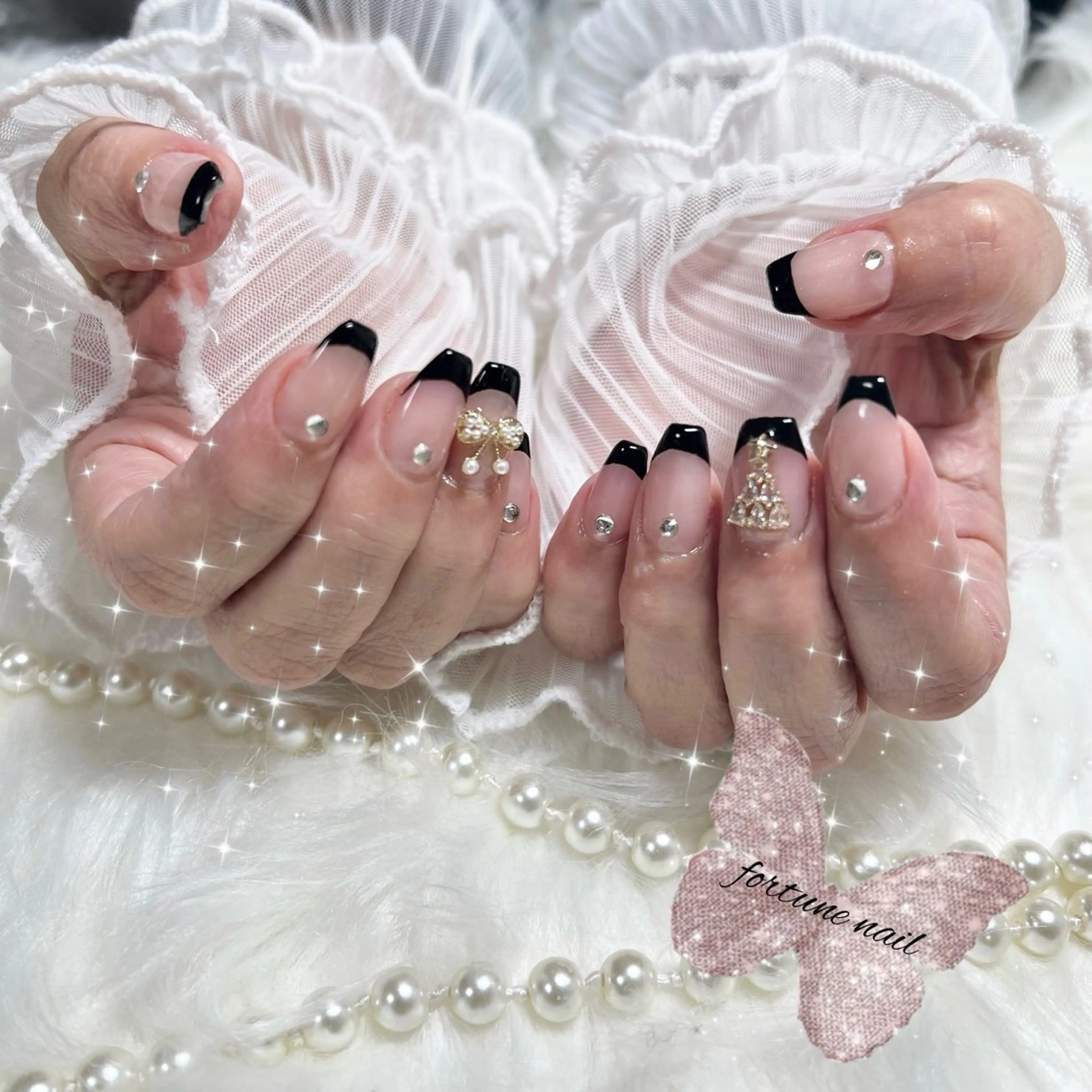 ネイル フレンチネイル 冬ネイル クリスマス 12/5🈳💜 Yuuna💜のネイルデザイン