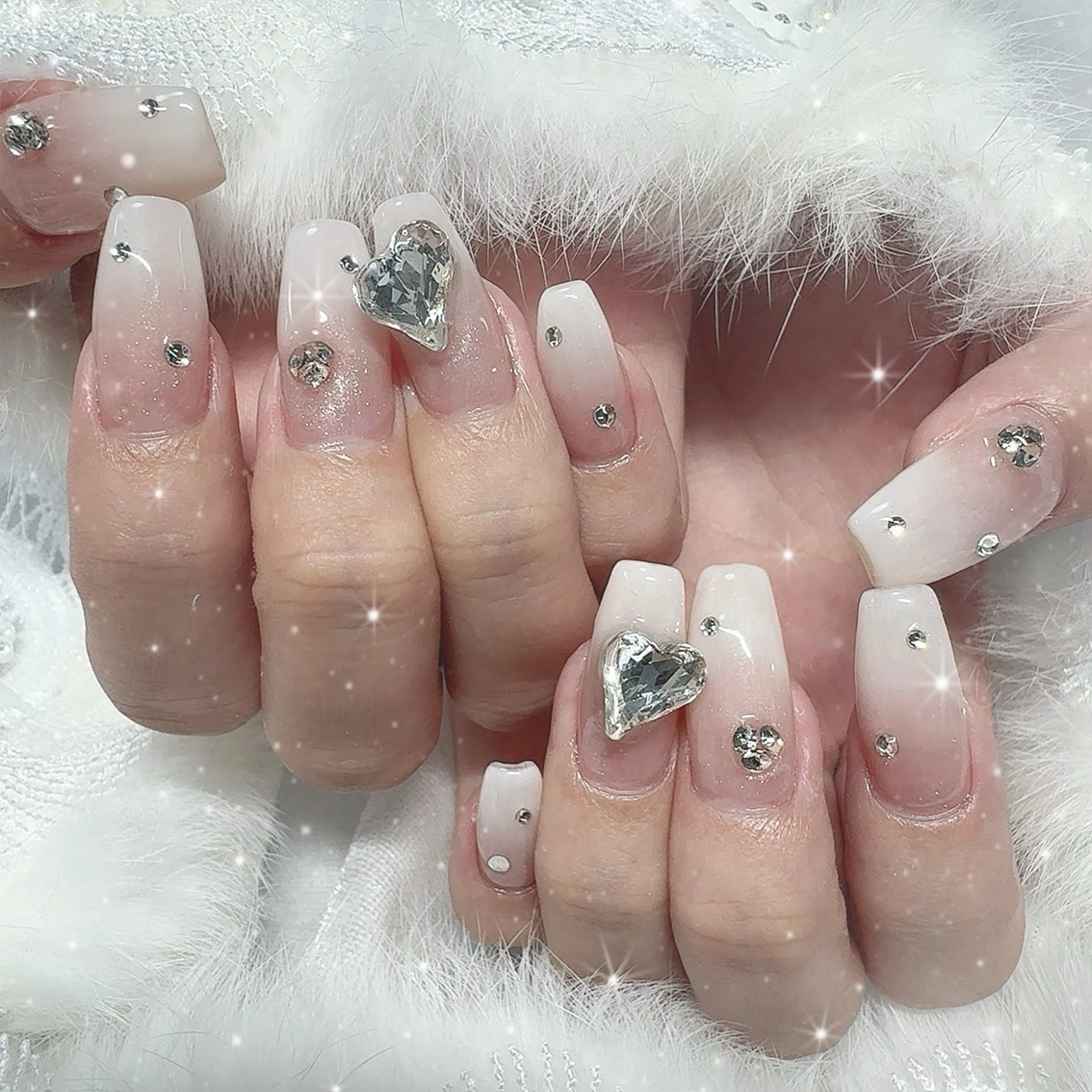 ネイル ハンドネイル フットネイル Best Nail NANA🤍のネイルデザイン