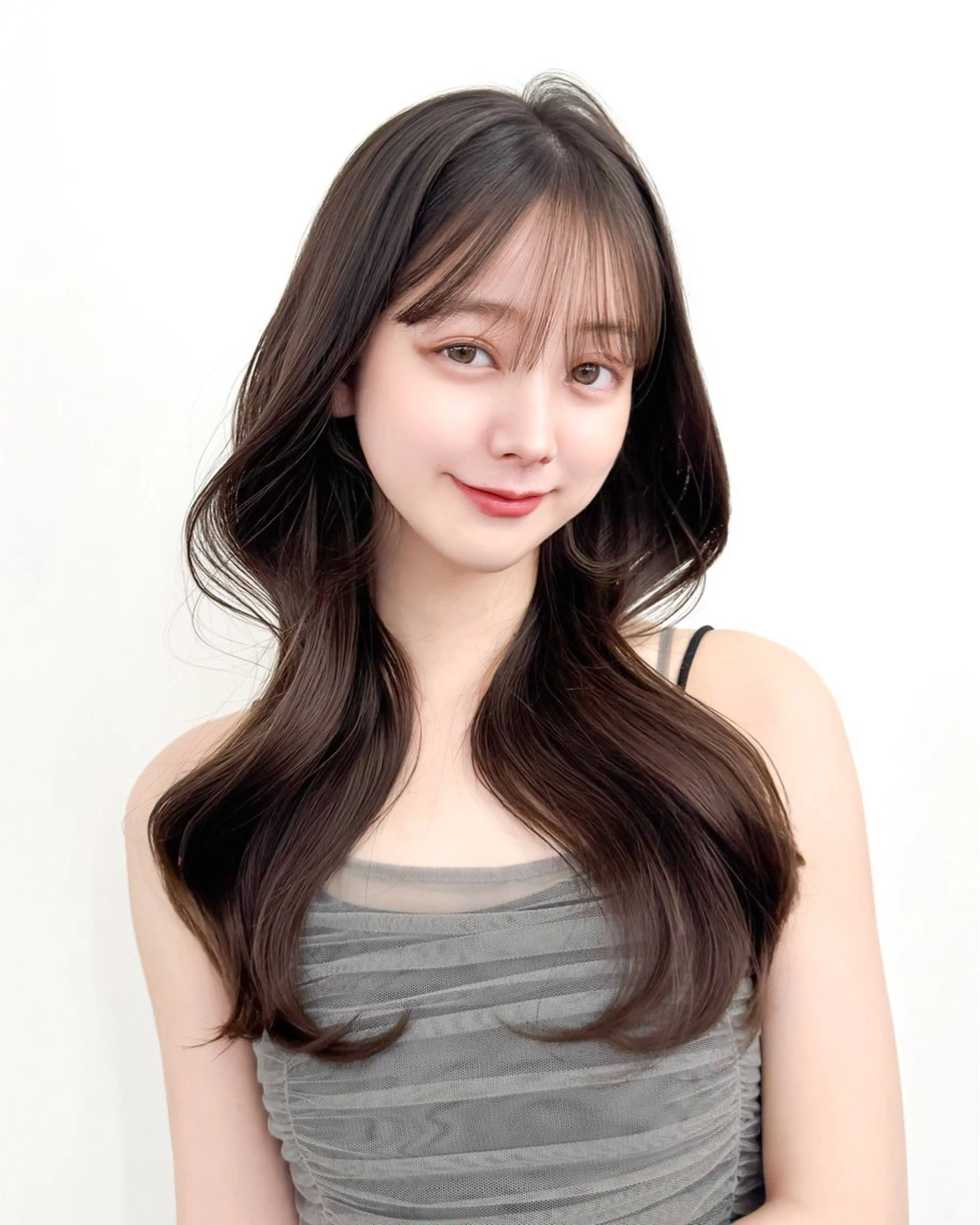 ロング カラー カット ヘアカラー トリートメント 韓国ヘア　紗希 🦋のヘアスタイル