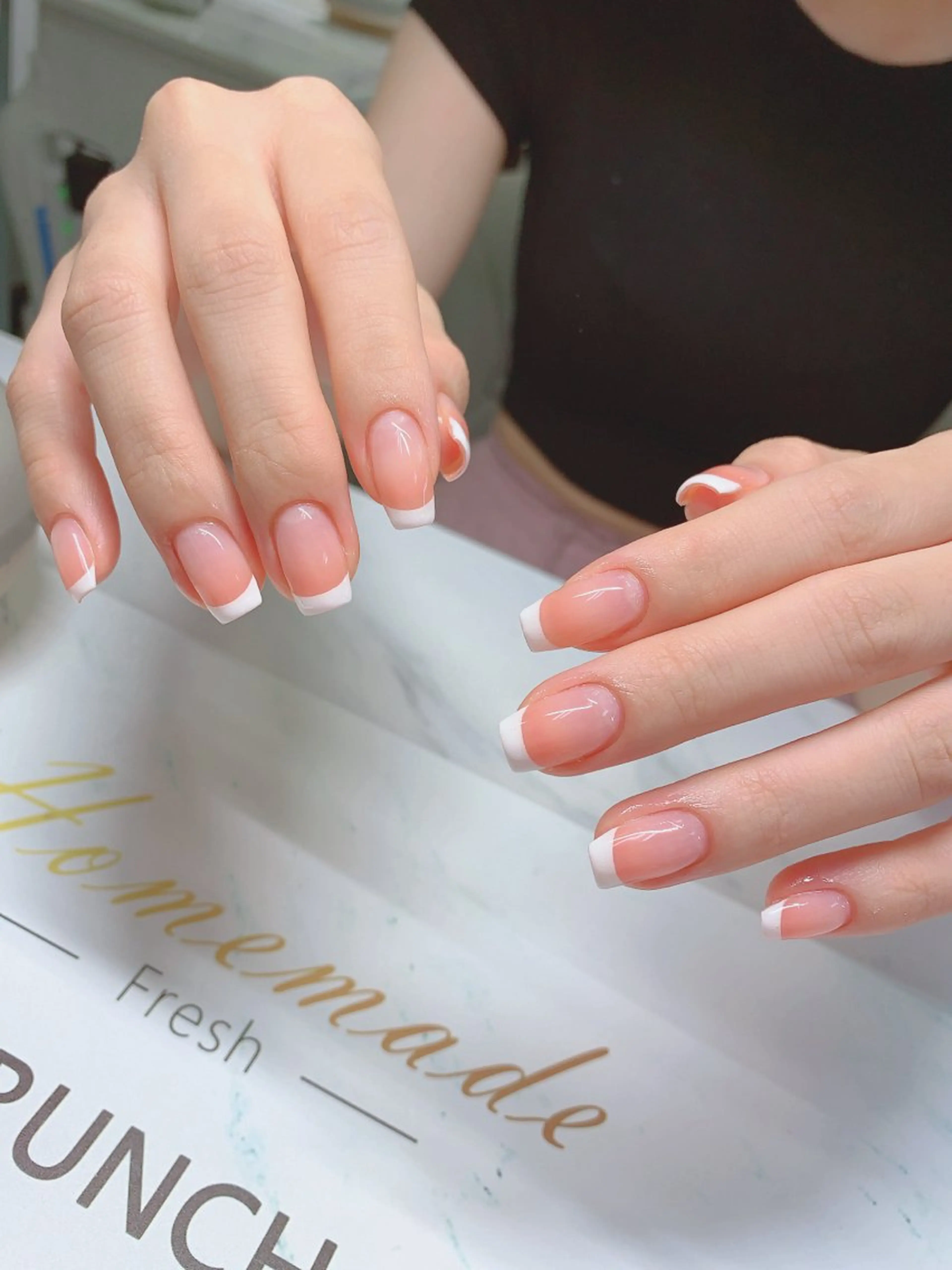 ネイル アートネイル クリアネイル フラッシュネイル フットネイル フレンチネイル ハンドネイル インフィニティ ネイルサロンのネイルデザイン