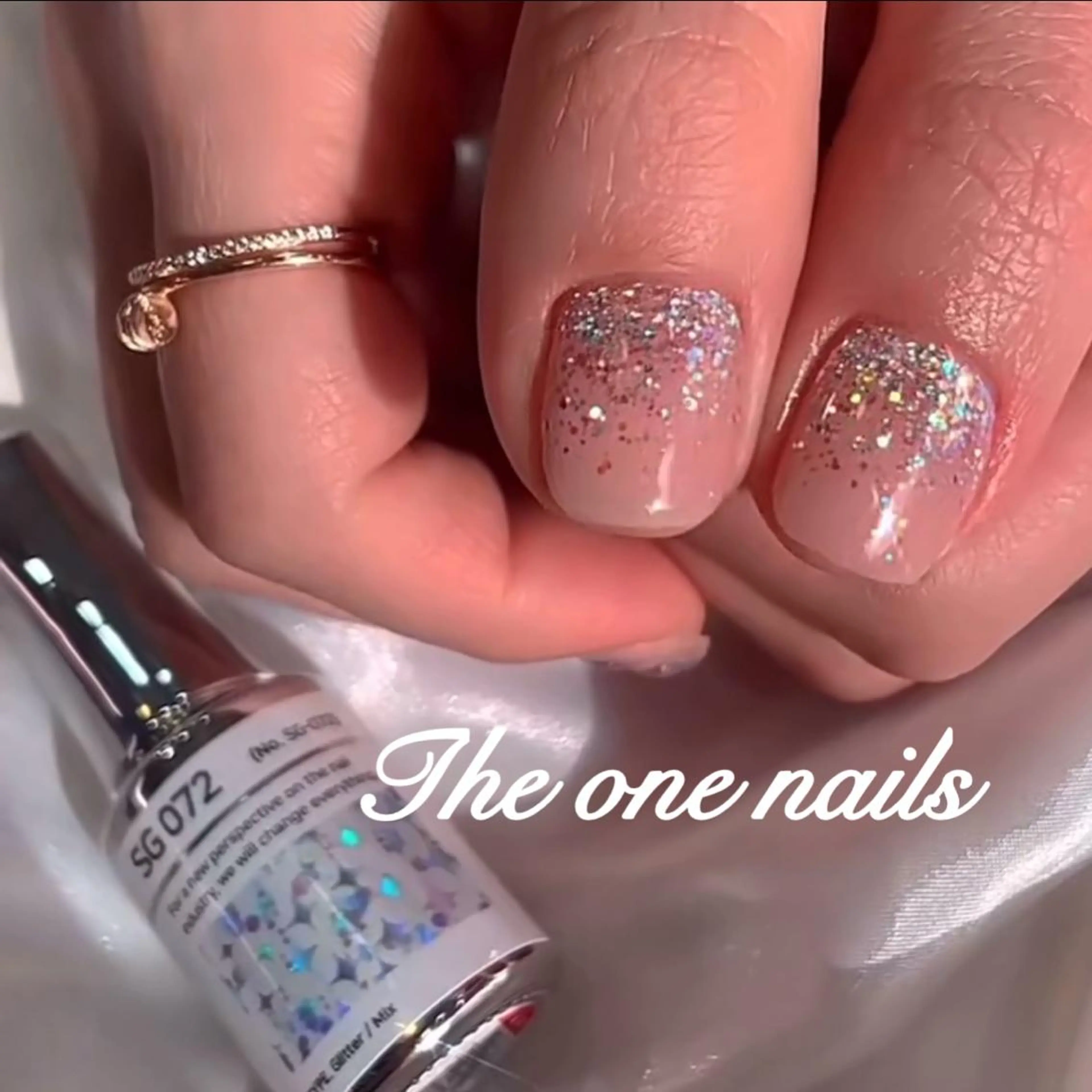 ネイル グラデーション ラメ(グリッター) ラメグラデーション 🌵the.one nails🌵新小岩のネイルデザイン