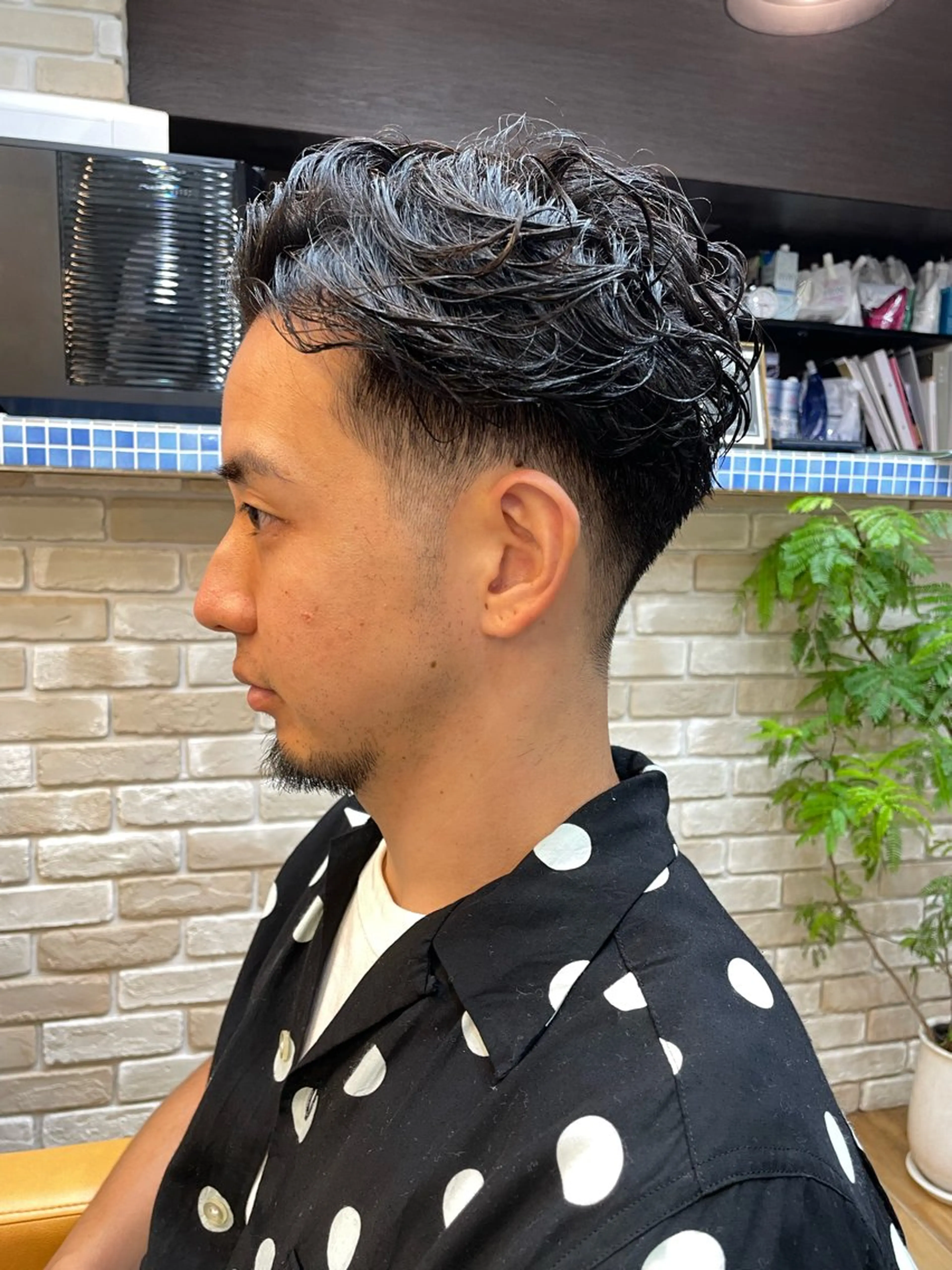 パーマ メンズ eyesburg W/est所属・ショートボブ 村上のヘアスタイル