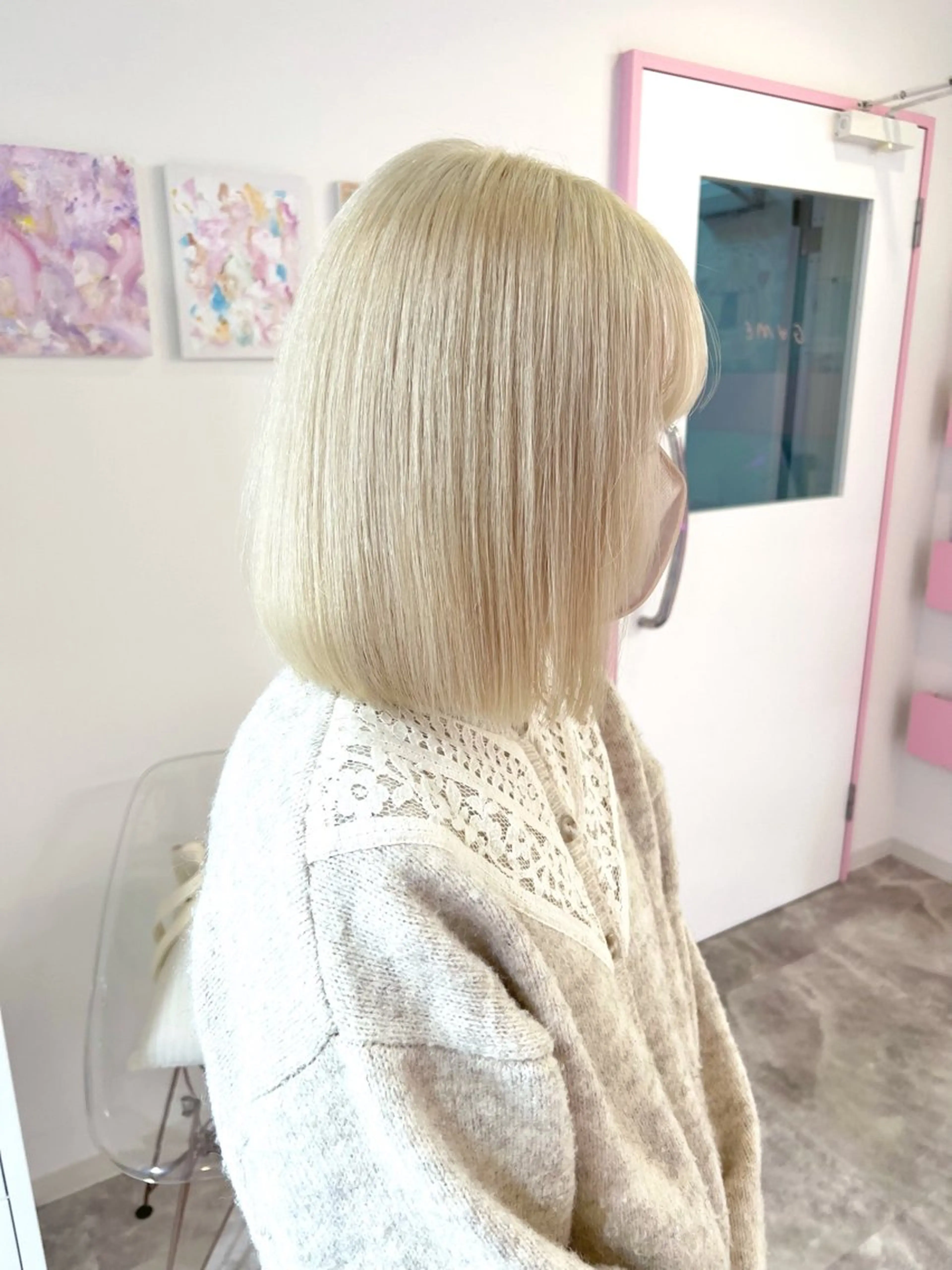 ミディアム ヘアカラー トリートメント ハイトーン♡ブリーチ ♡エクステ♡nanaのヘアスタイル