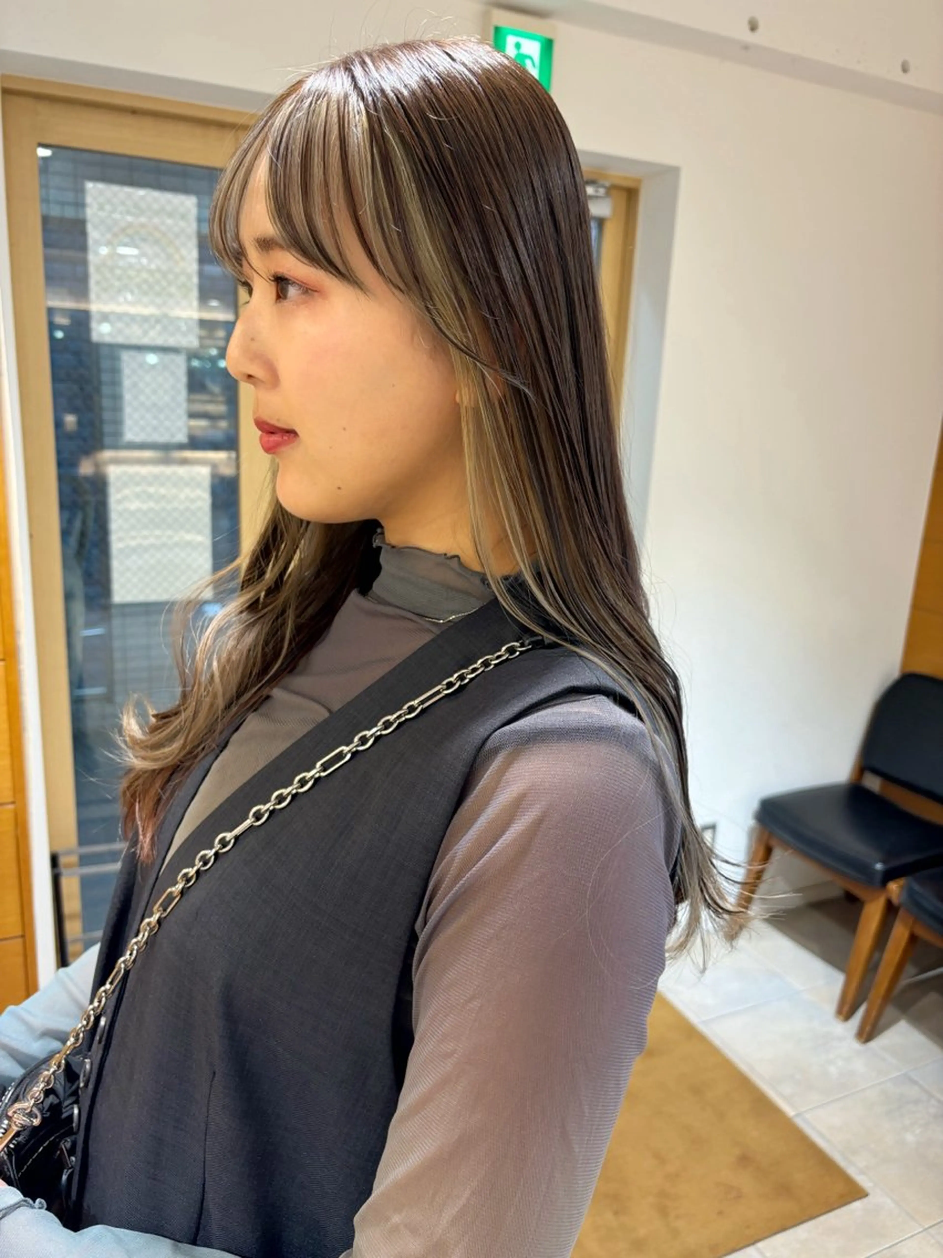ロング カラー カット ヘアカラー 齋藤 咲のヘアスタイル