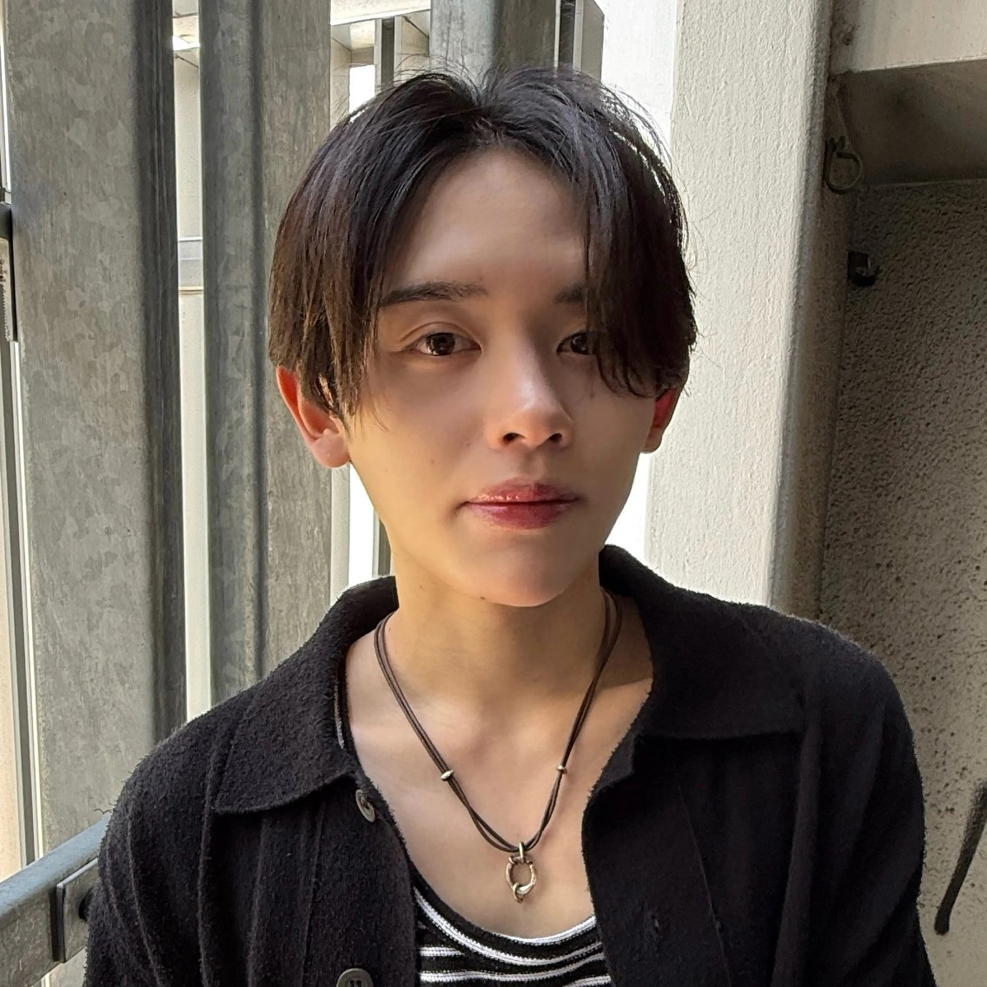 メンズ Hiroki/韓国 センターパートのヘアスタイル