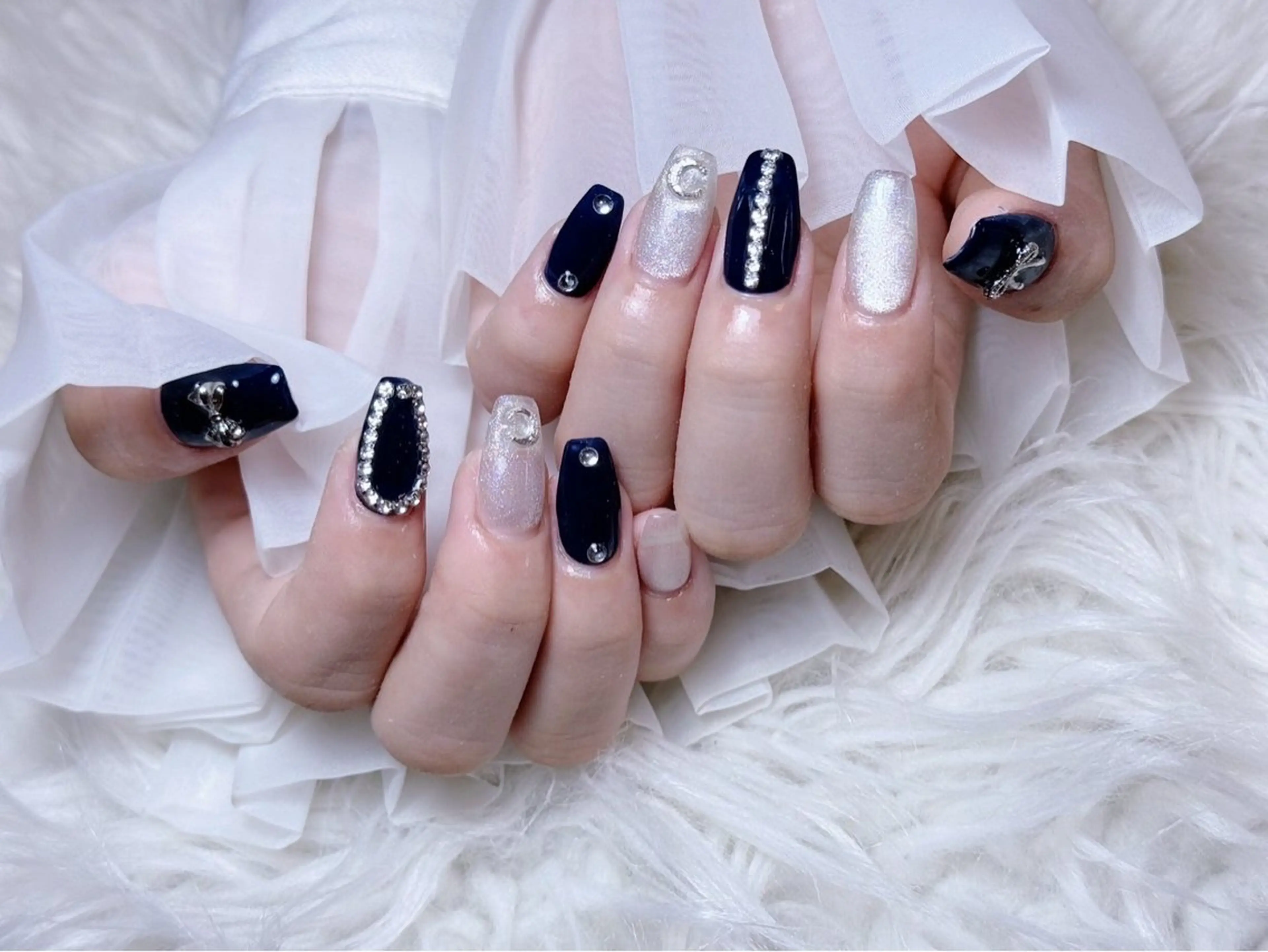 ネイル ハンドネイル ☁️Yun nail KiKi☁️のネイルデザイン