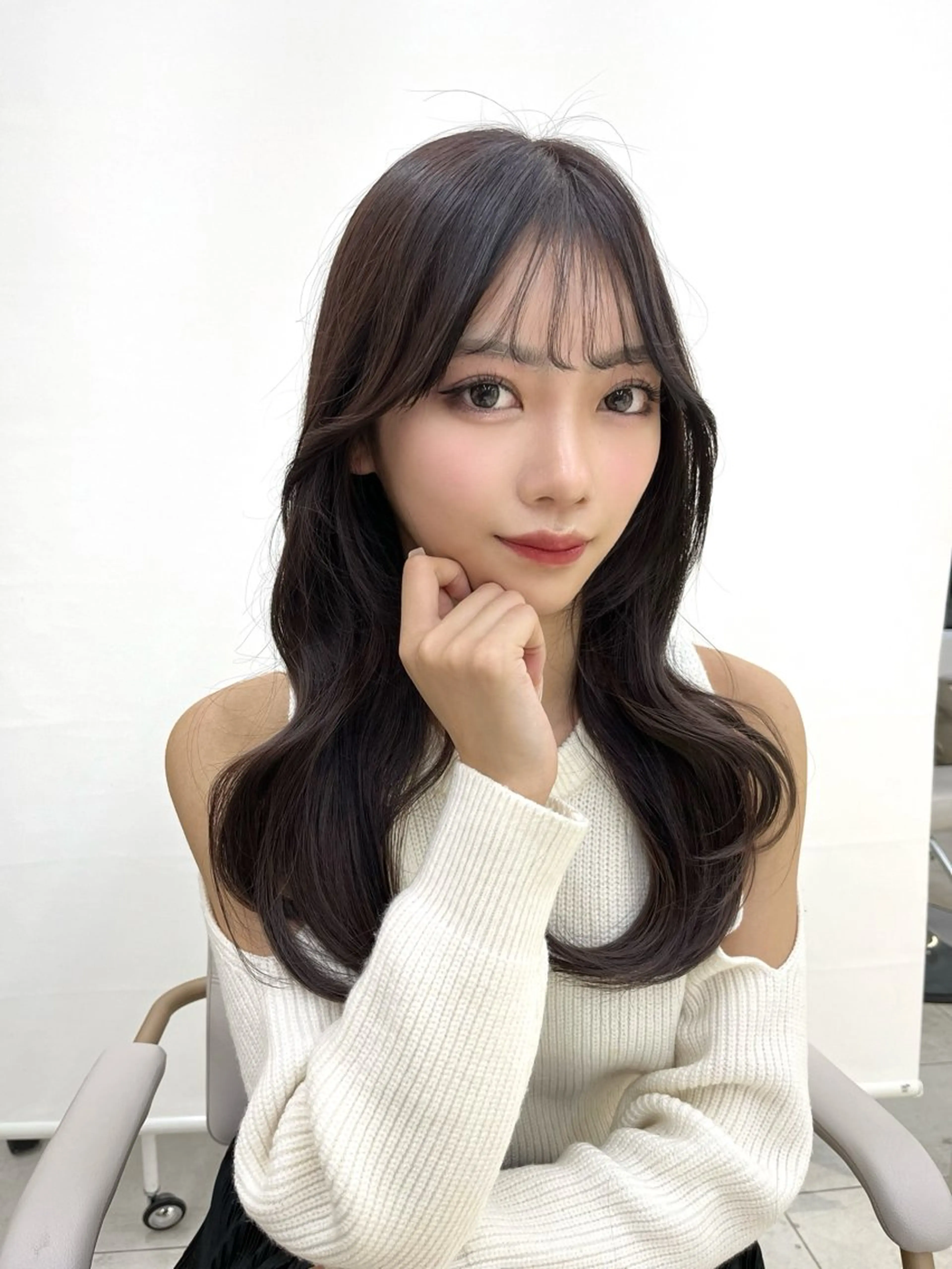 セミロング トイロ武蔵小杉所属・ナチュラル韓国ヘア 🇰🇷塚田凌太のヘアスタイル