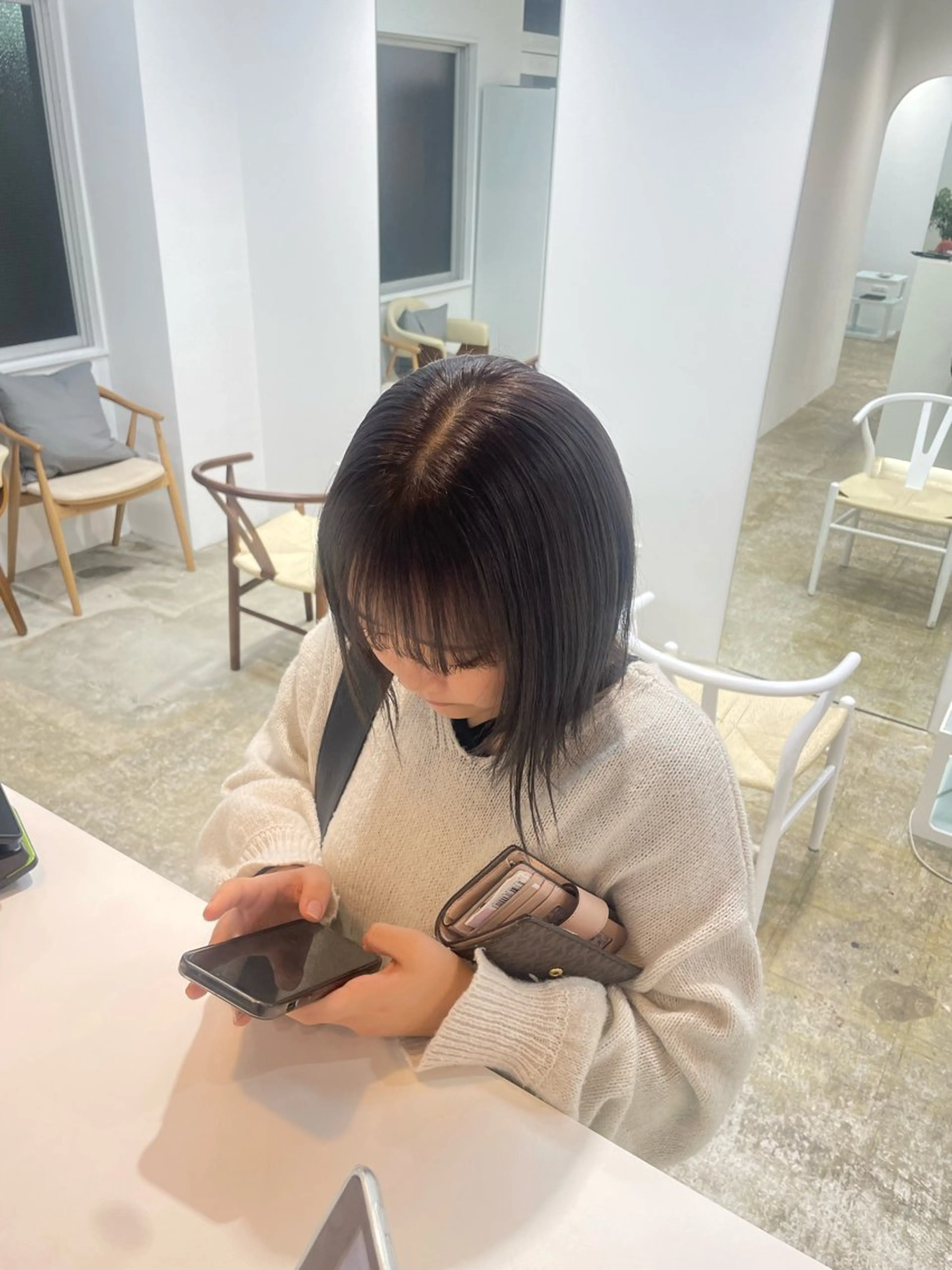 ミディアム カラー グレージュ 𝘚𝘶𝘻𝘶 𓂃𓈒𓏸のヘアスタイル