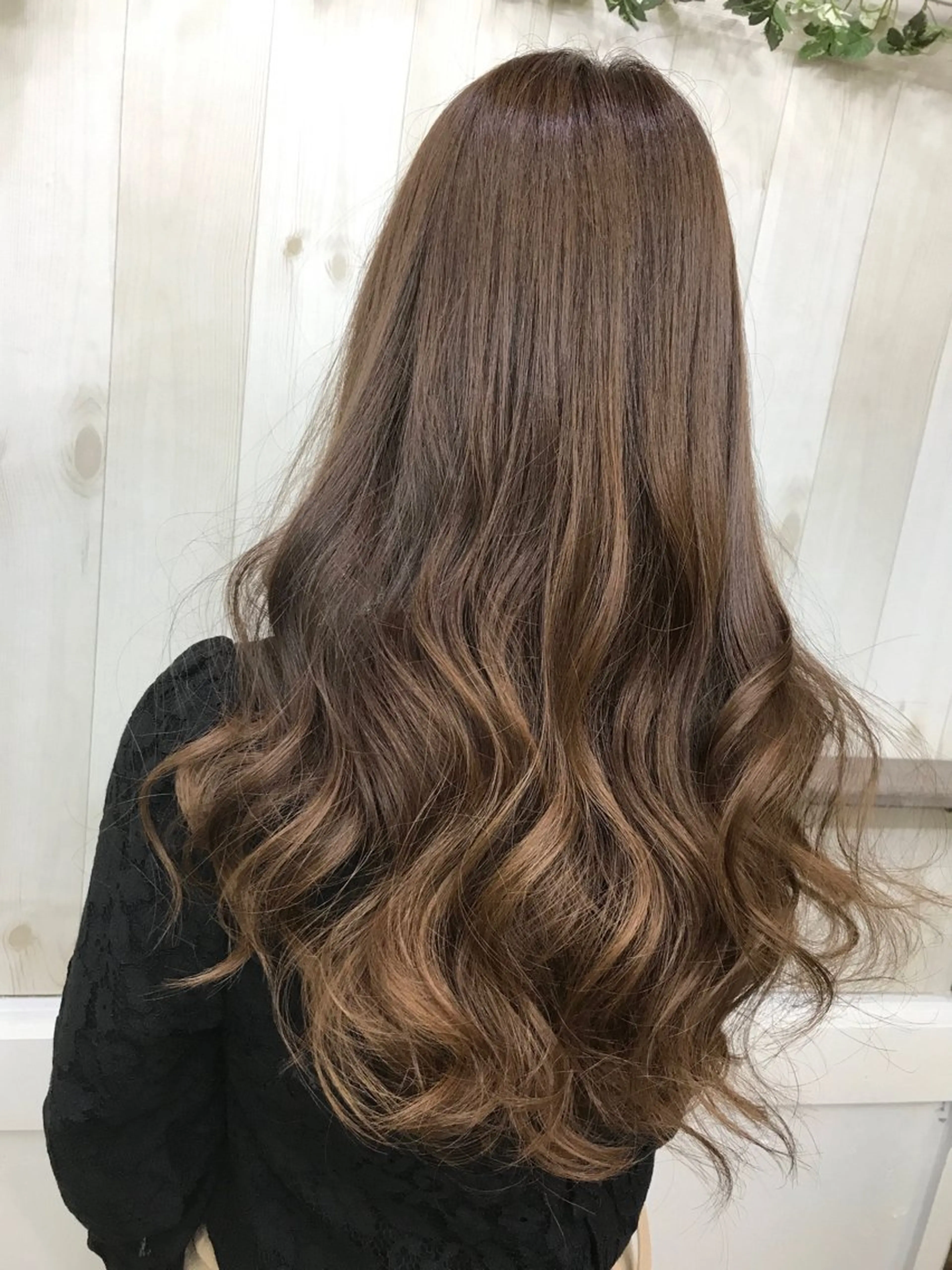 ロング カラー 🌱透明感カラー☘️ TOYO🌱のヘアスタイル