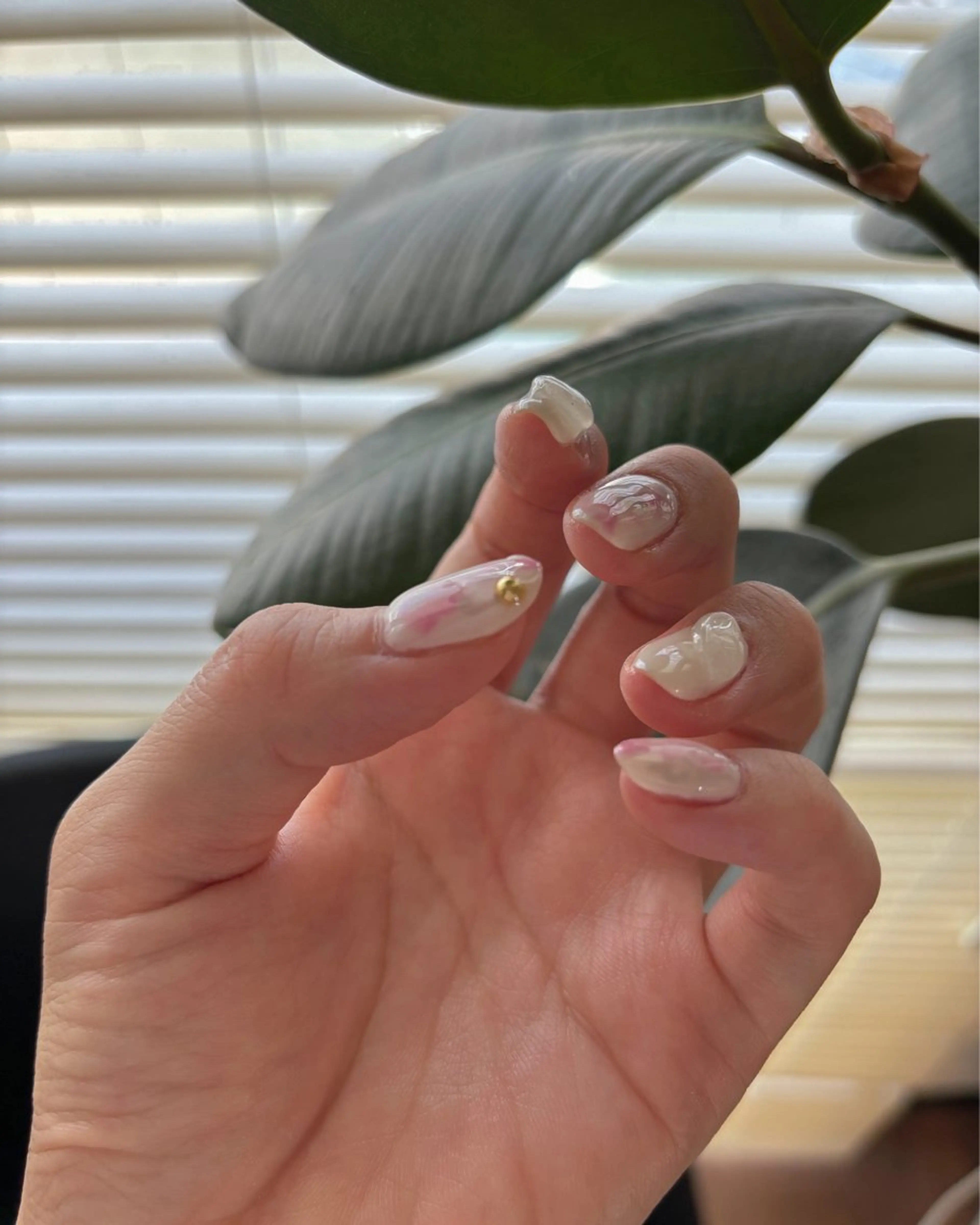 ネイル ニュアンスネイル maki 🌿のネイルデザイン