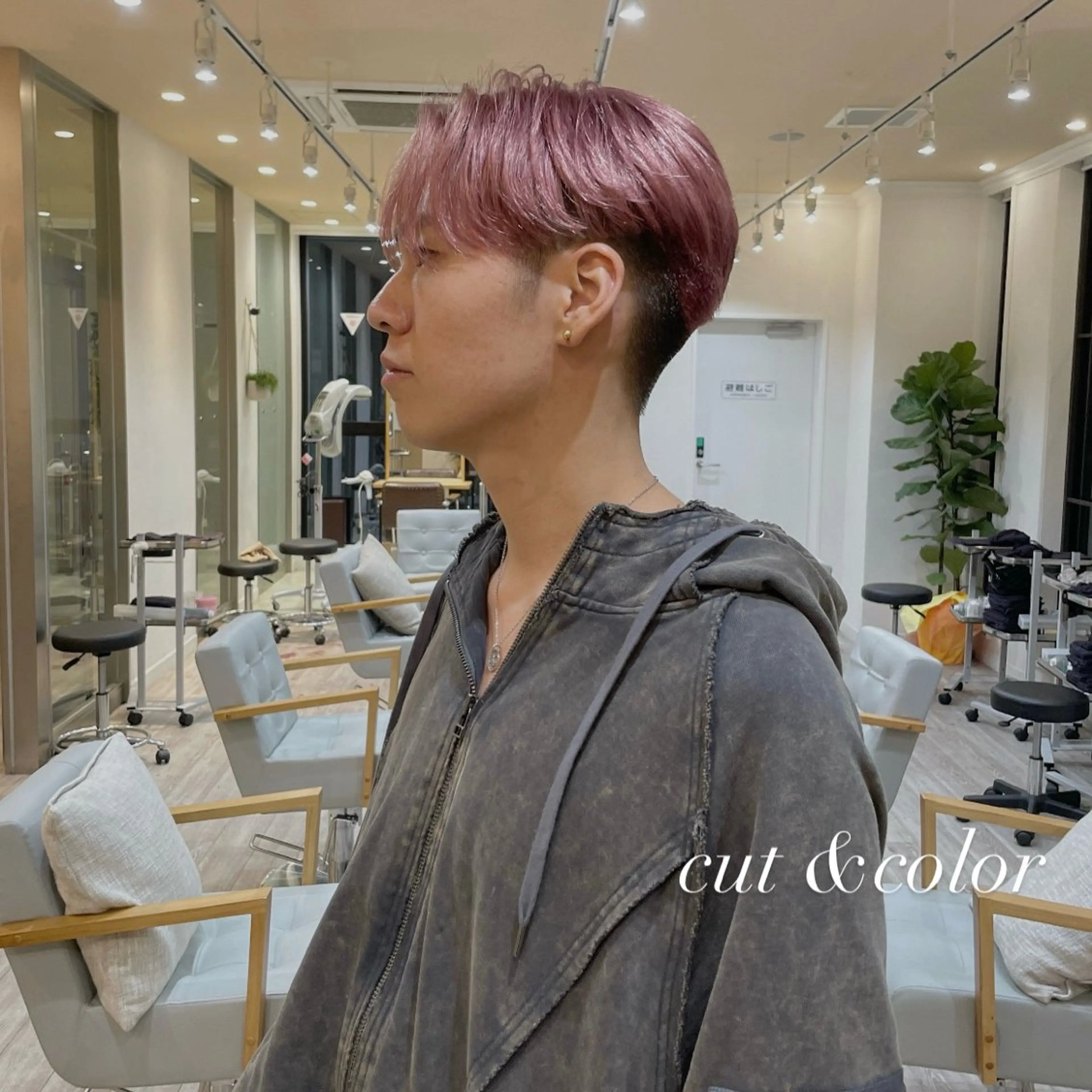 カラー メンズ カネタカ マサキのヘアスタイル
