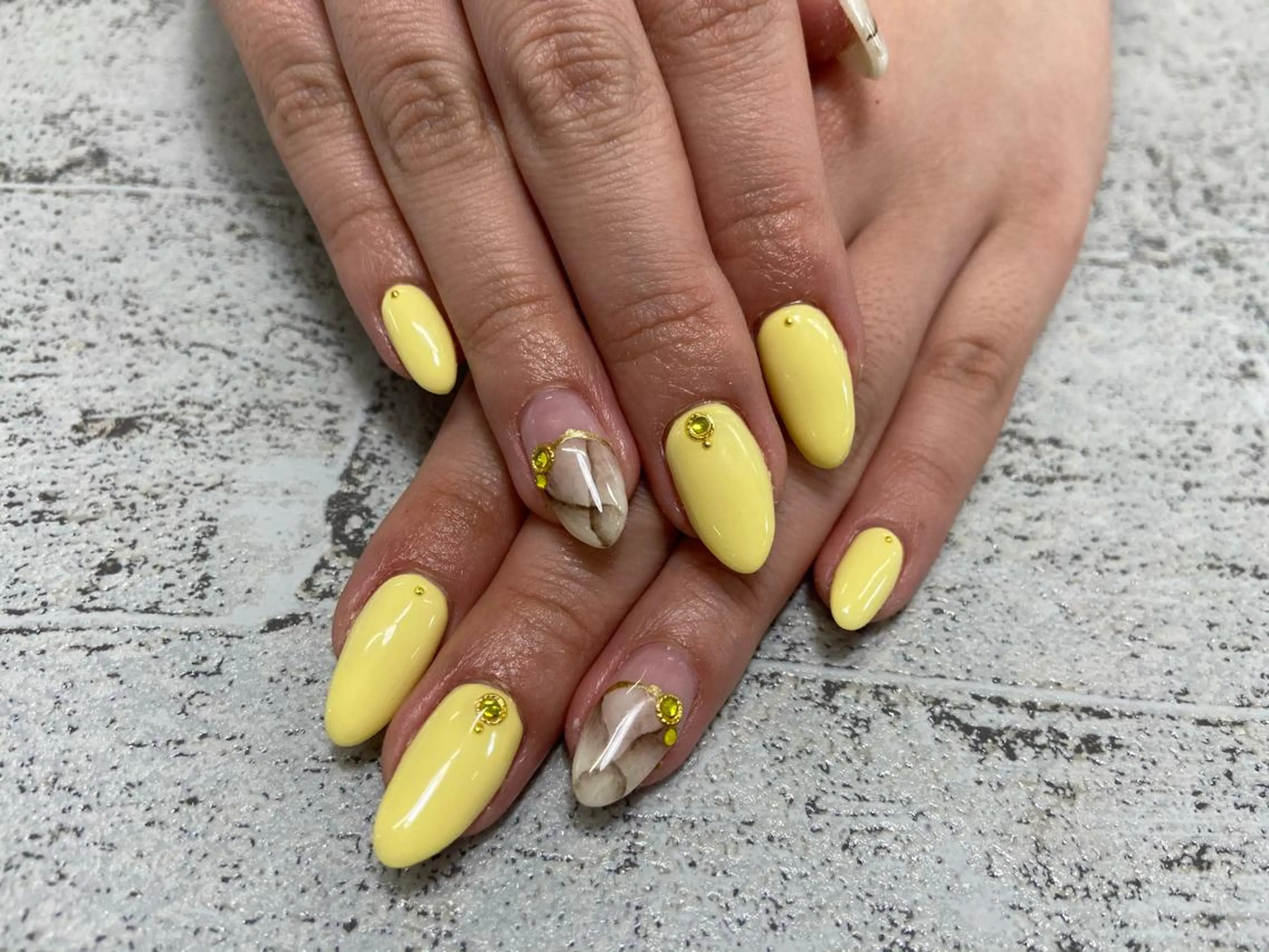 ネイル MAXKELLY  福岡天神所属・MAXKELLY natsuのネイルデザイン