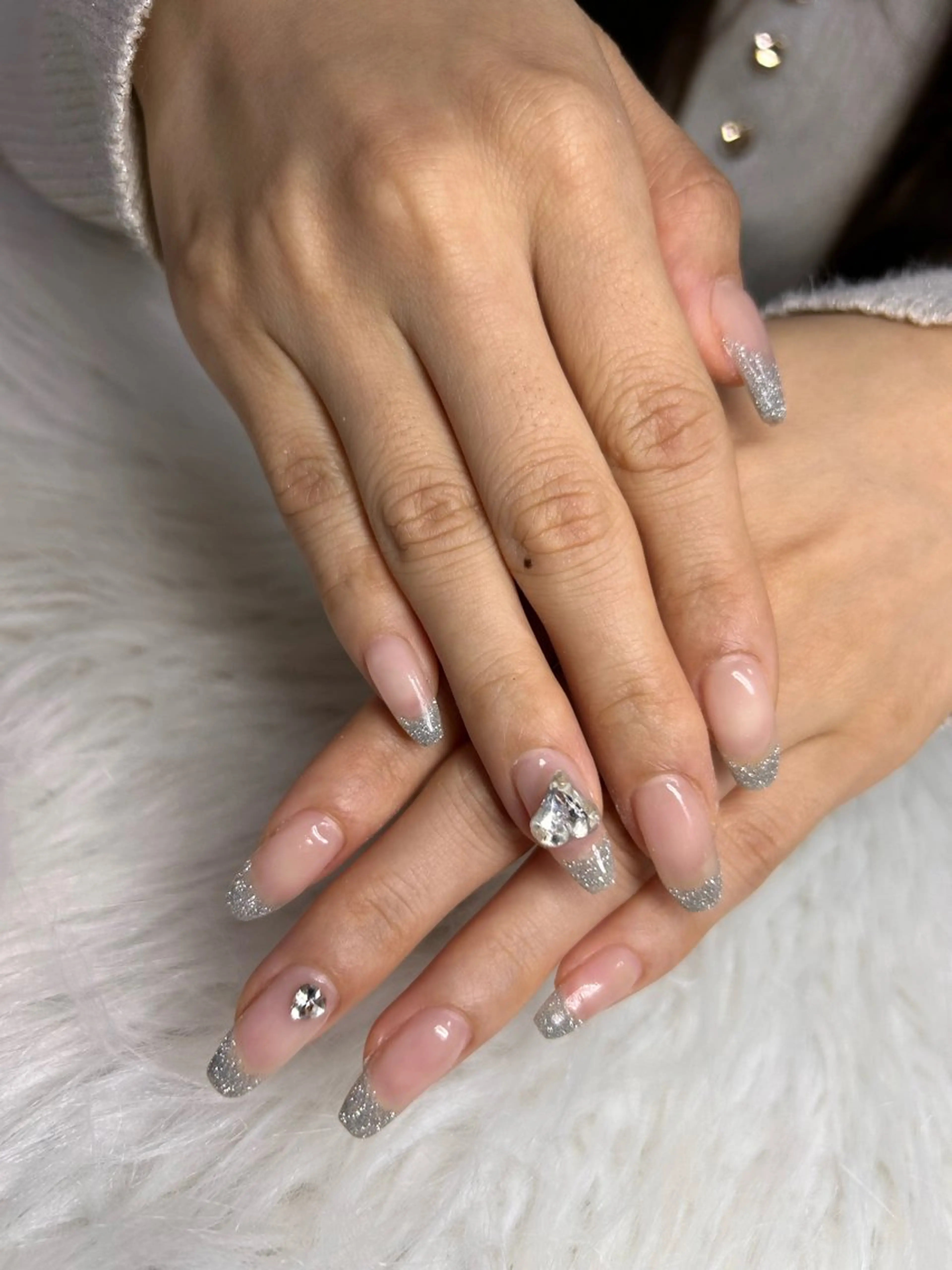 ミディアム ハンドネイル K&K メイのネイルデザイン