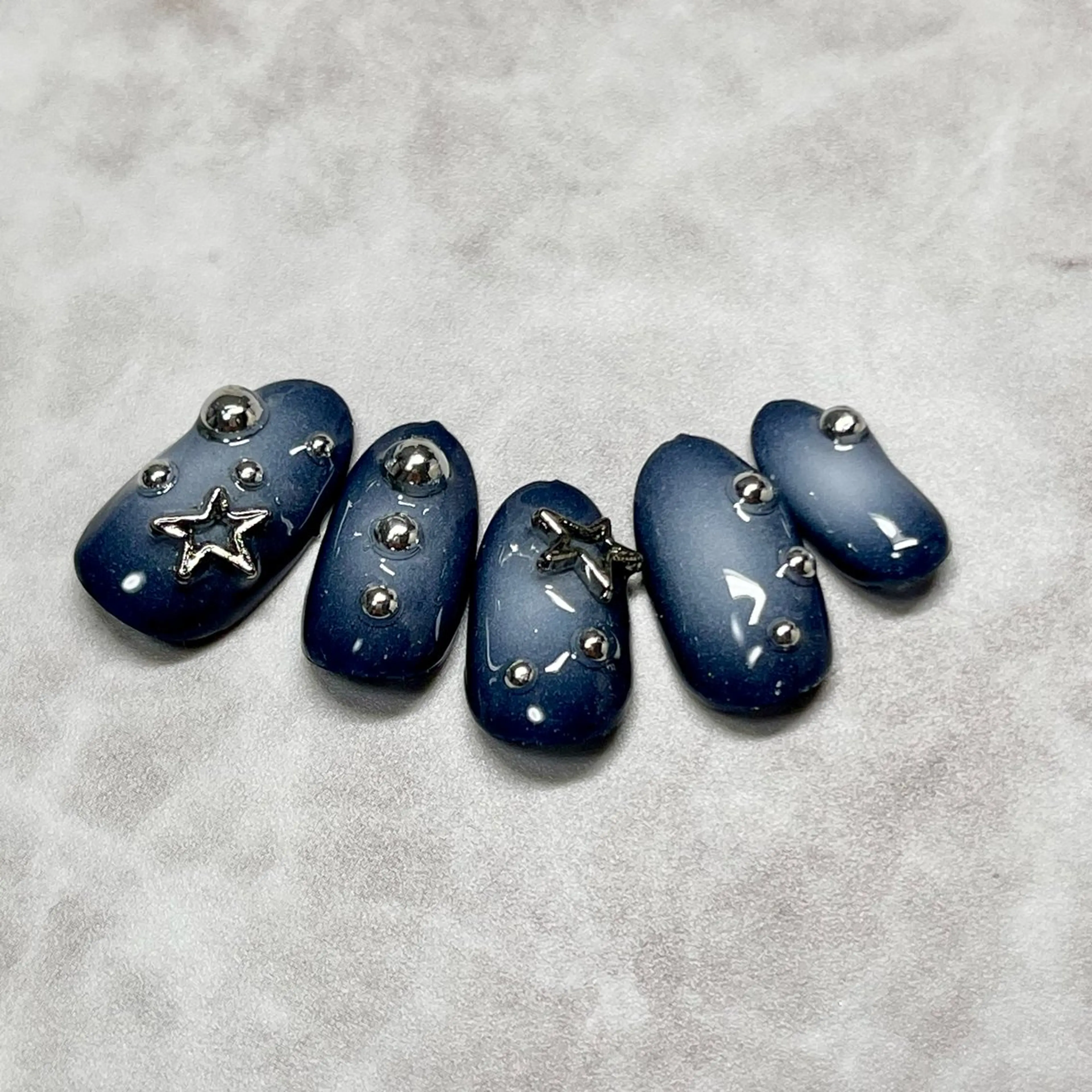 ネイル AGnail Moekaのネイルデザイン