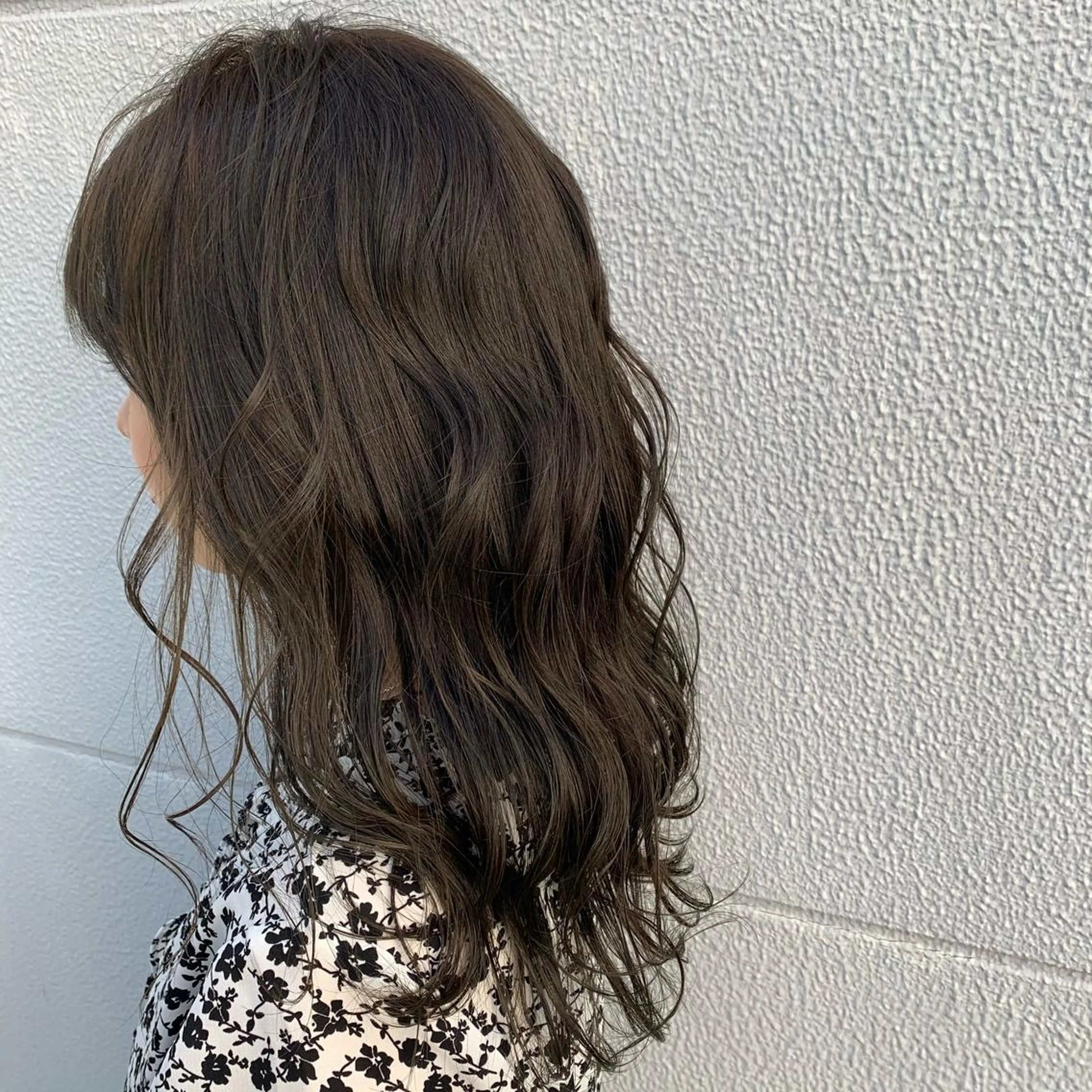 カラー 宮下 志織のヘアスタイル