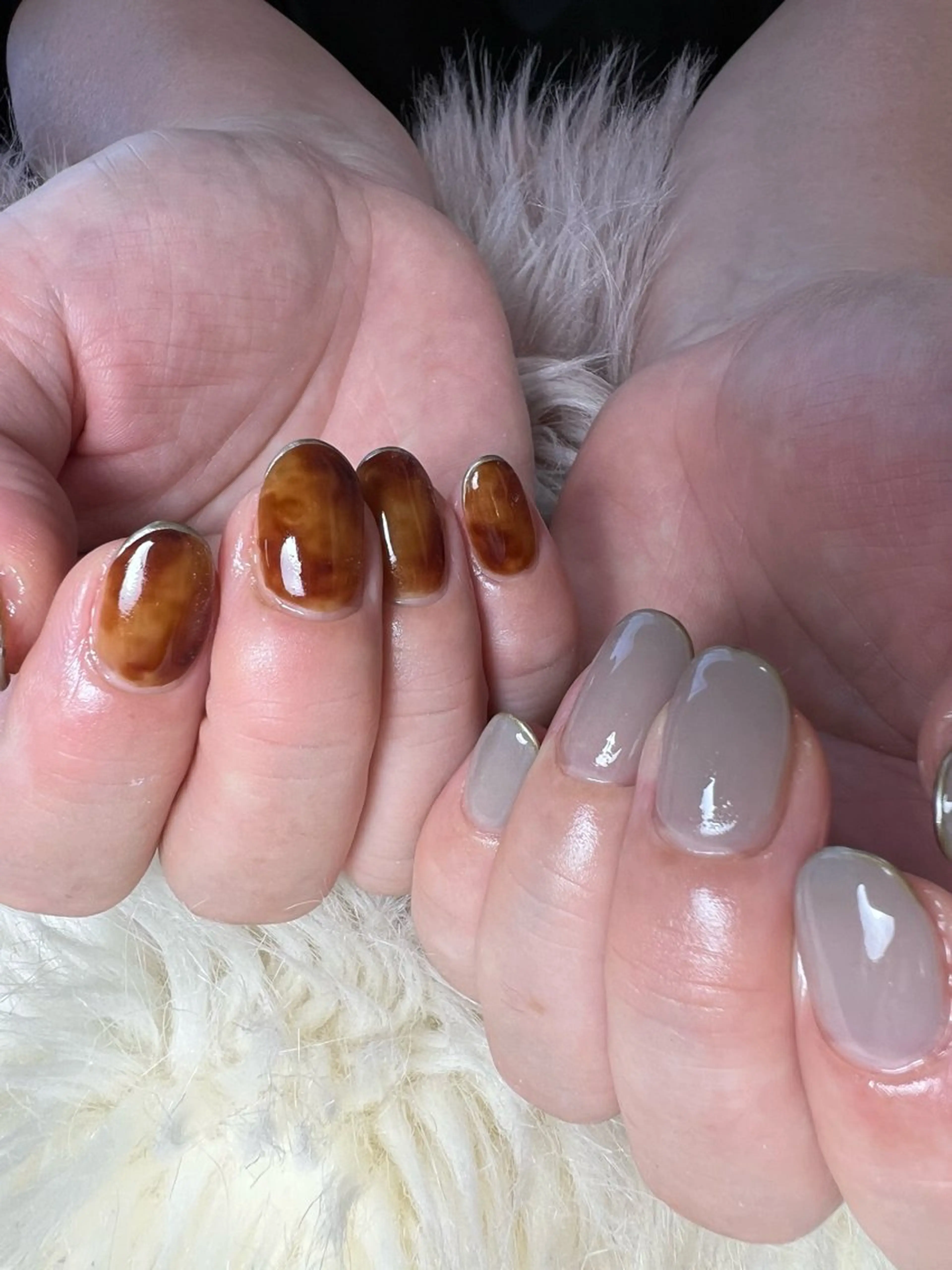 ネイル べっ甲ネイル ジェルネイル 持ち込み ニュアンスネイル パラジェル flowers nailのネイルデザイン