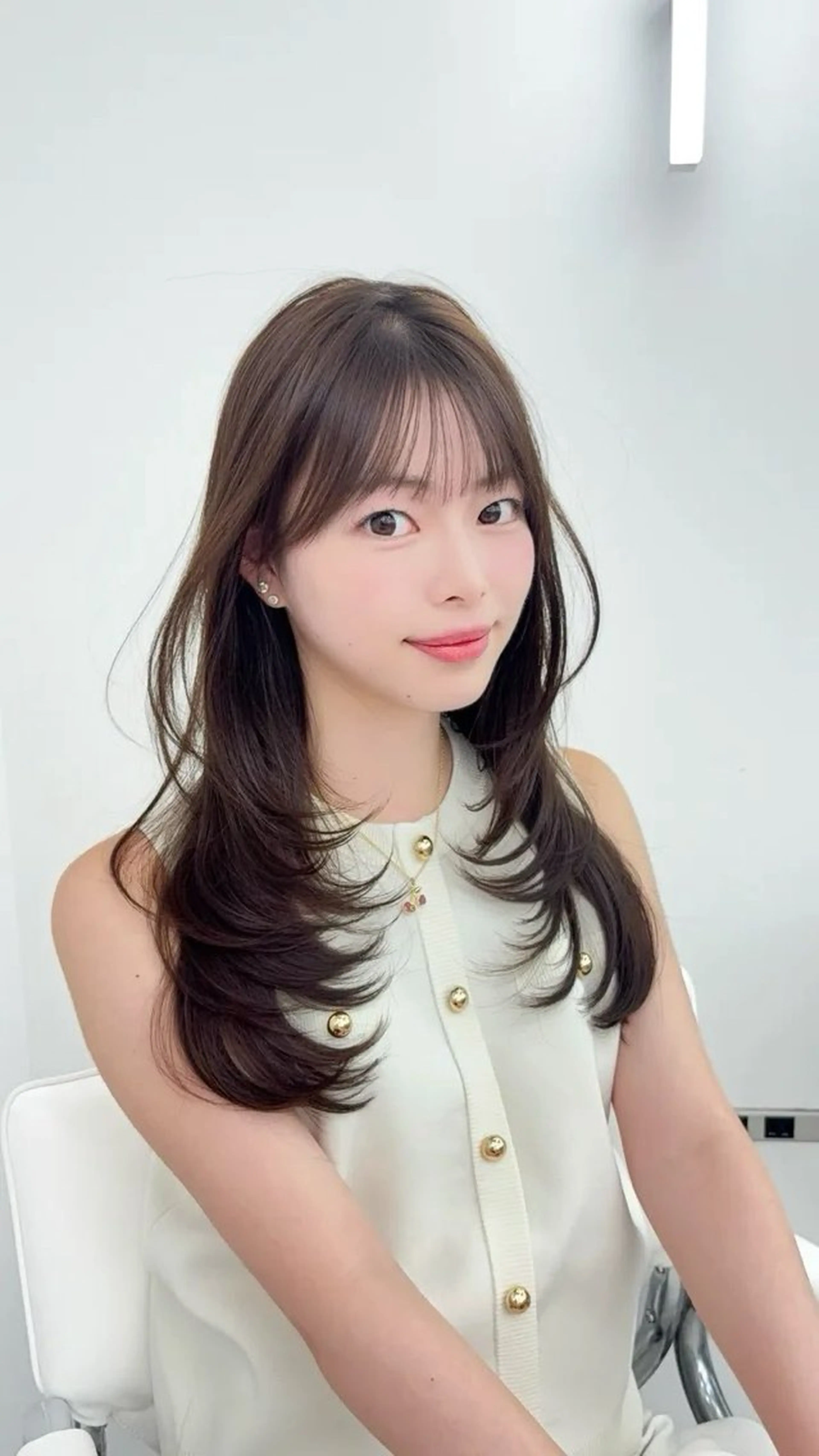 ロング カラー 小顔カット カット ヘアカラー トリートメント 韓国ヘア/レイヤー/ 顔まわり足立遥奈のヘアスタイル