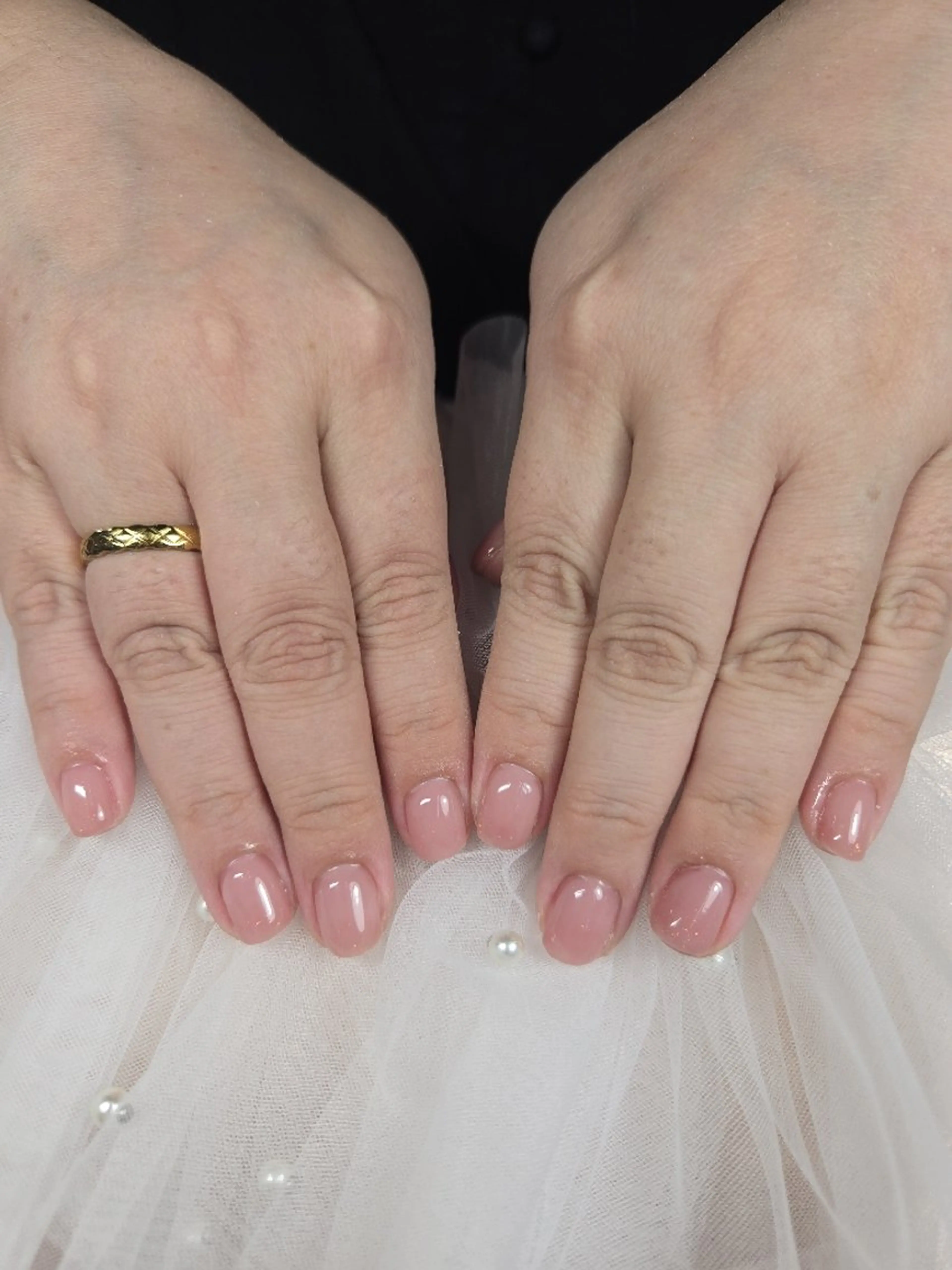 ネイル ラメ(グリッター) ピンク シンプルネイル ハンドネイル ネイルサロンベルティ .ひとみのネイルデザイン