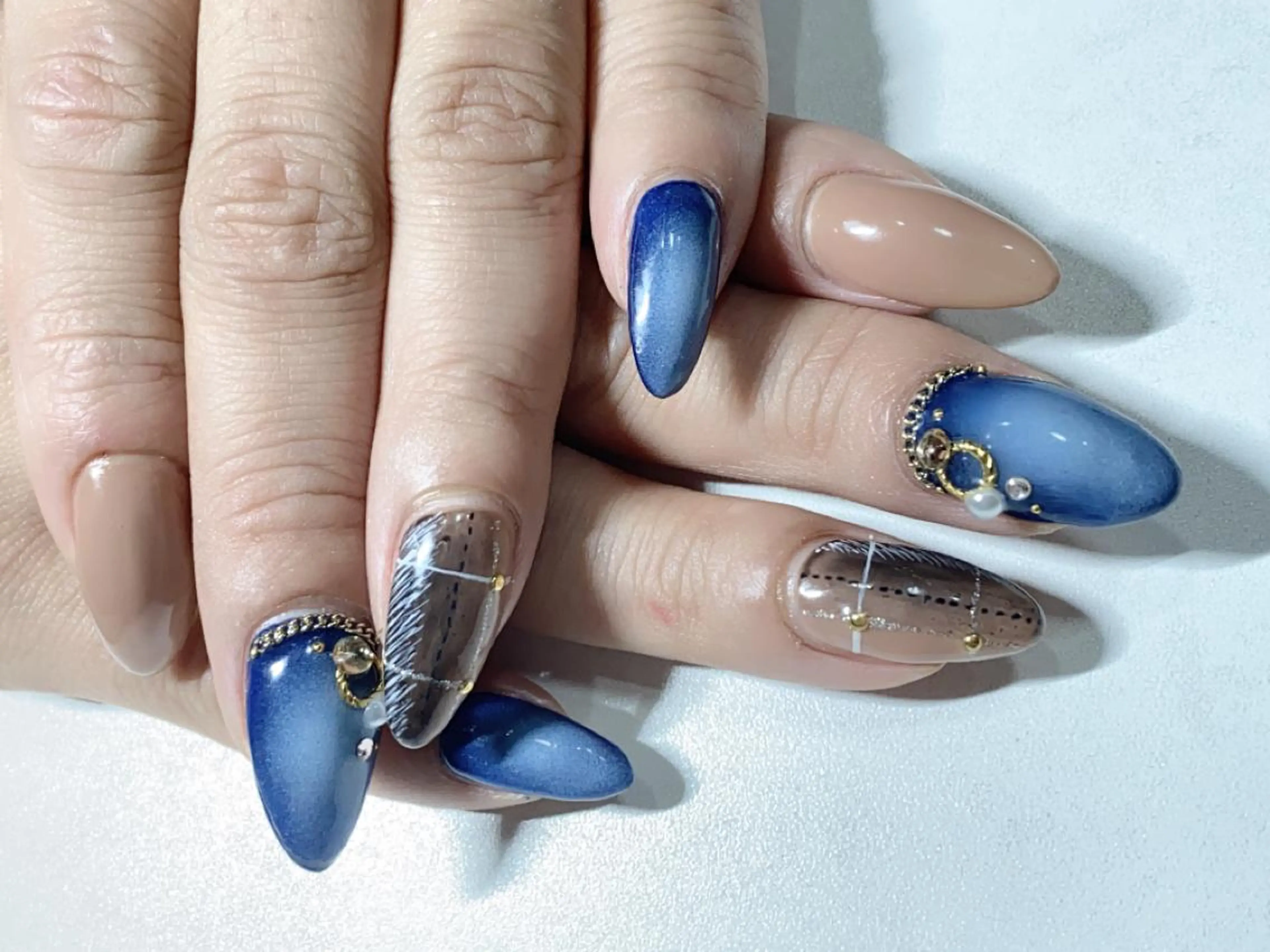 ネイル atelier la vita所属・lavita. mimuraのネイルデザイン