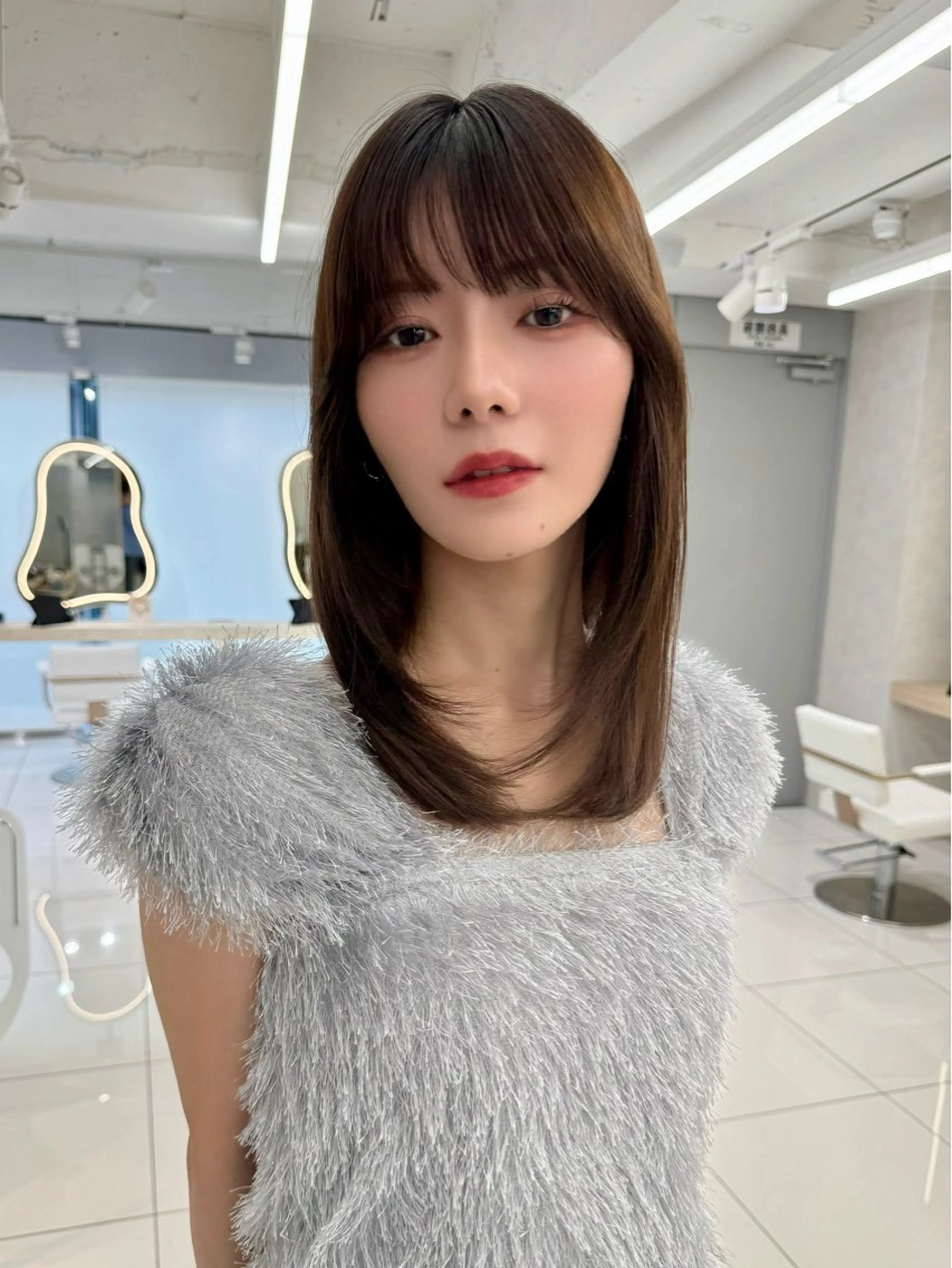 セミロング レイヤー/韓国/ 顔周り/しんやのヘアスタイル