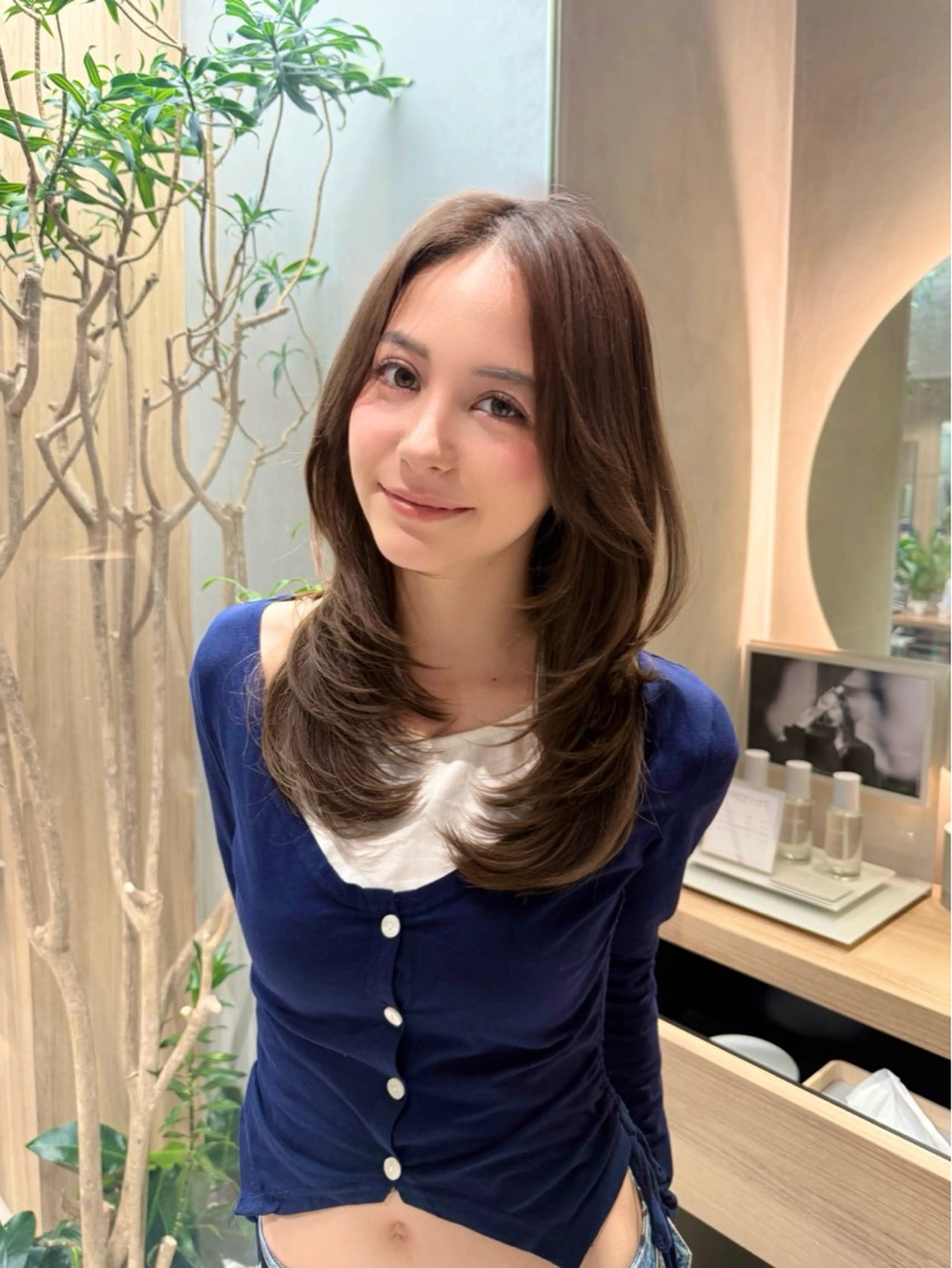 セミロング くびれヘア レイヤーカット カット ヘアカラー トリートメント 💓ロング韓国ヘア ~Kirara💓のヘアスタイル