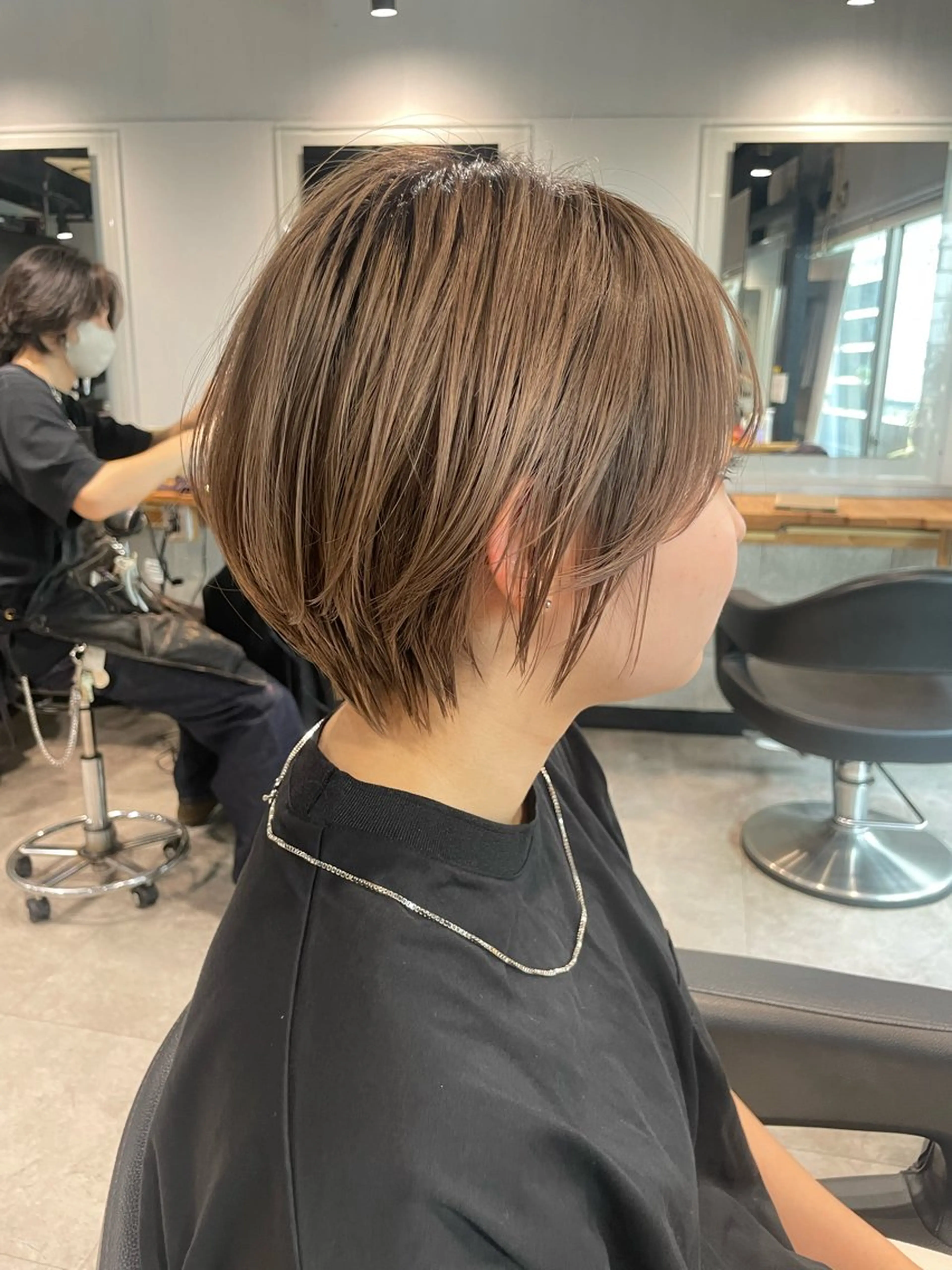 ショート カラー カット ヘアカラー トリートメント ヘッドスパ ヘアセット 🦋ハイトーンボブ ショート🦋トシキのヘアスタイル