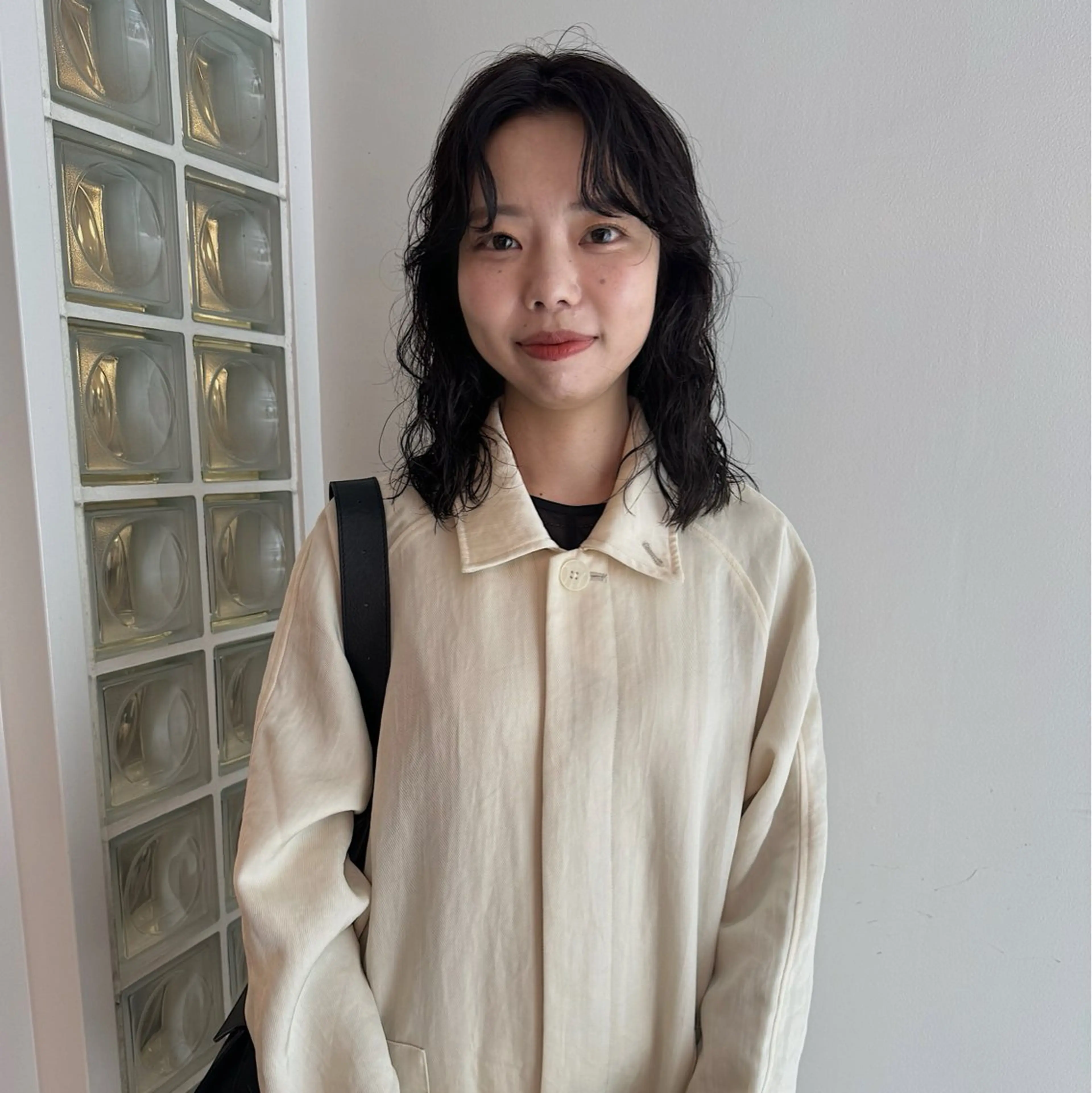 ミディアム カラー パーマ ヘアアレンジ ミディアムパーマ ブラウンカラー ラベンダーカラー ラベンダーブラウン カット ヘアカラー パーマ 🌐サトウ リョウ🌐のヘアスタイル