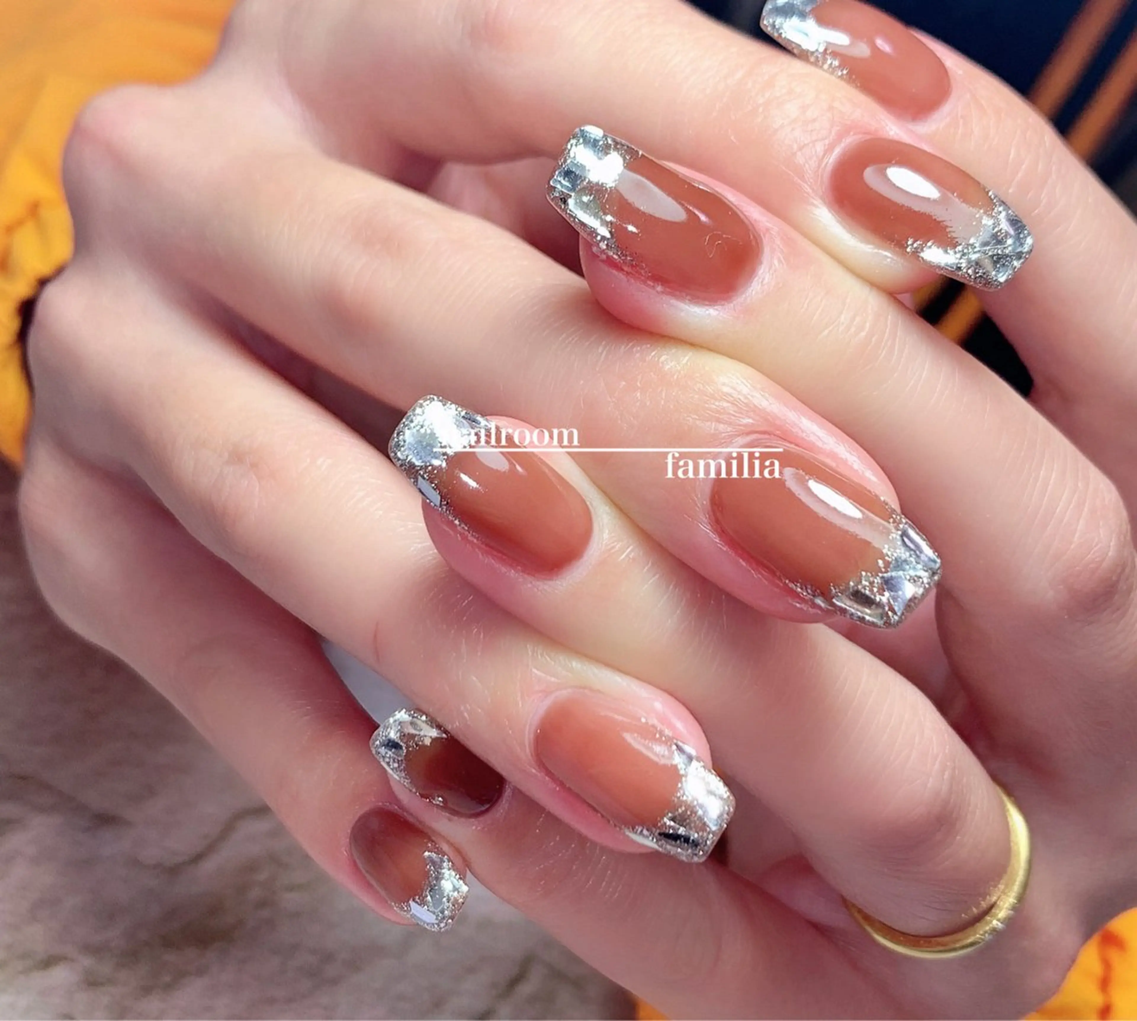 ネイル フレンチネイル ガラスフレンチ ハンドネイル -nailroom- familiaのネイルデザイン