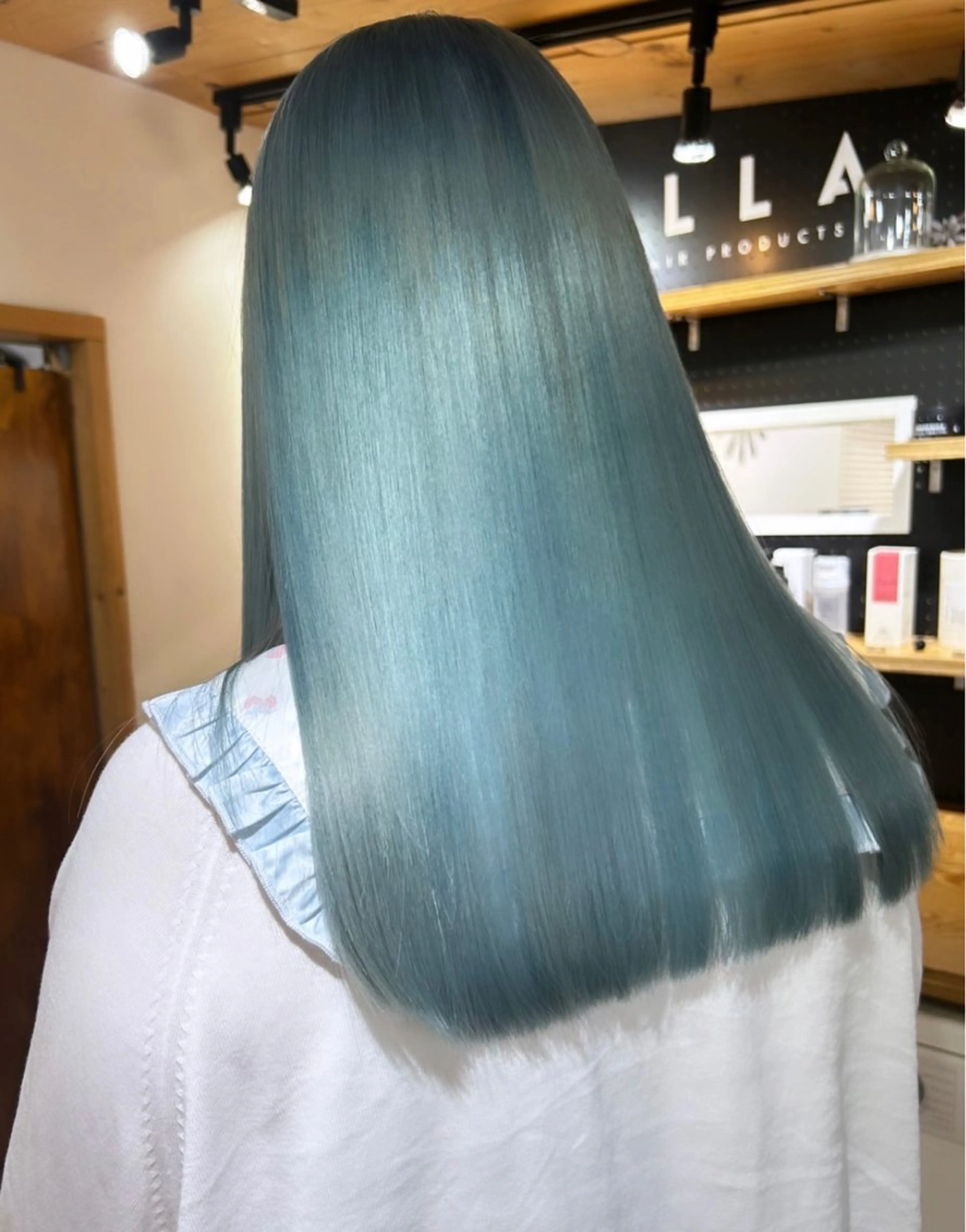 セミロング カラー メンズ カット ヘアカラー トリートメント 🧸艶々韓国ヘア 🧁mizunaのヘアスタイル