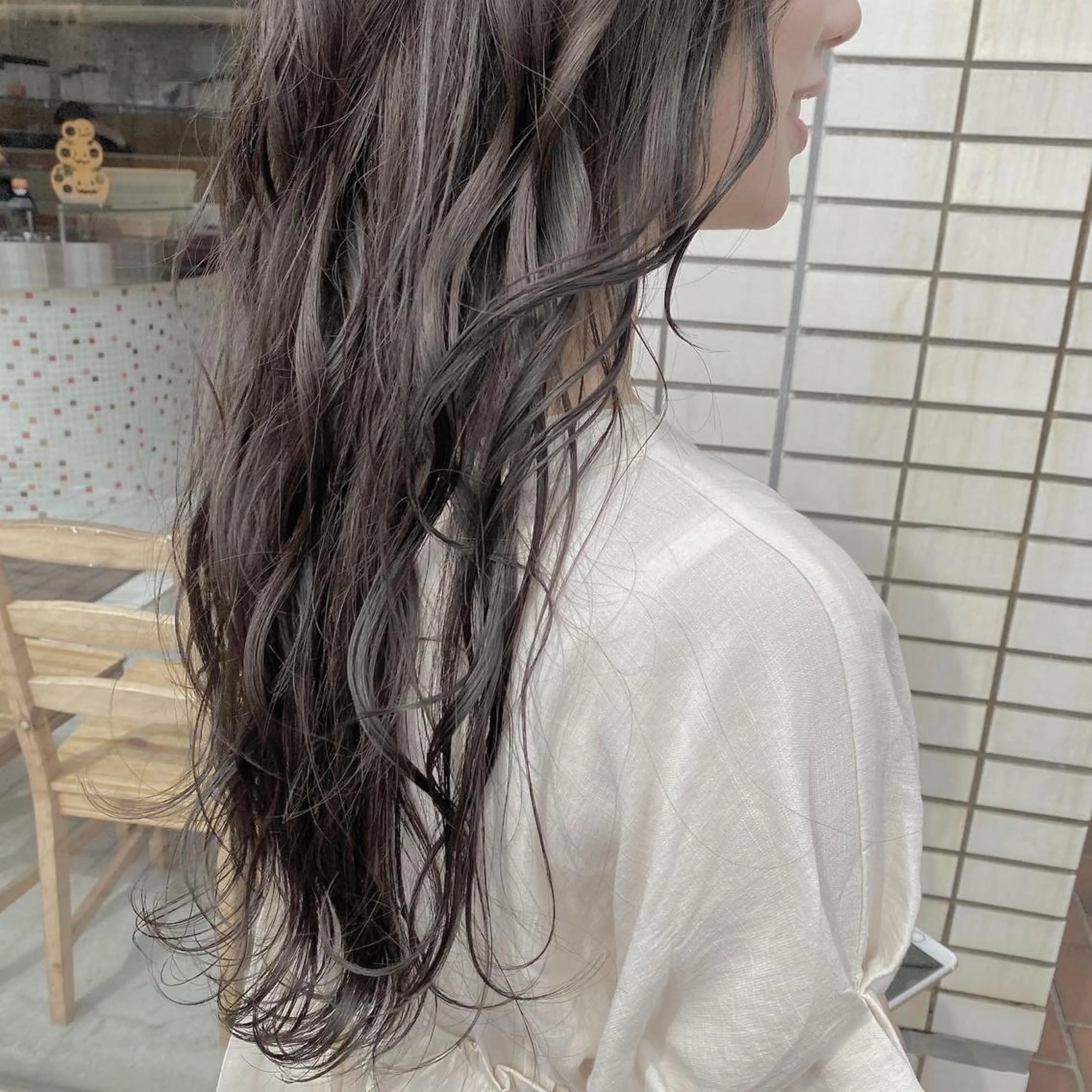 セミロング カラー ヘアカラー トリートメント 艶髪レイヤー屋さん 大澤竜馬のヘアスタイル
