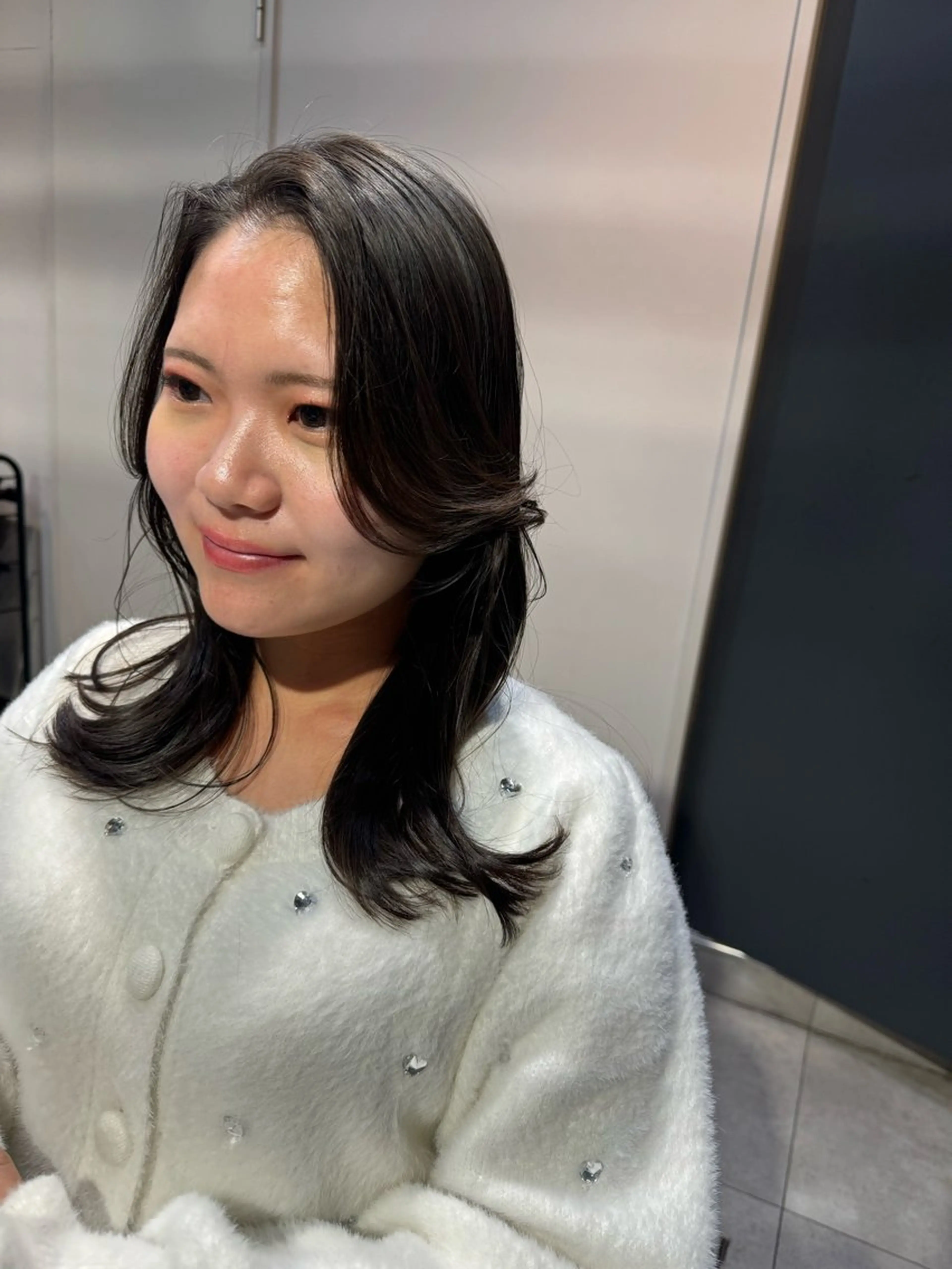 ミディアム くびれヘア カット Dxxxx III所属・オシャレ女性目線の 大人メンズ❁⃘*.ﾟのヘアスタイル