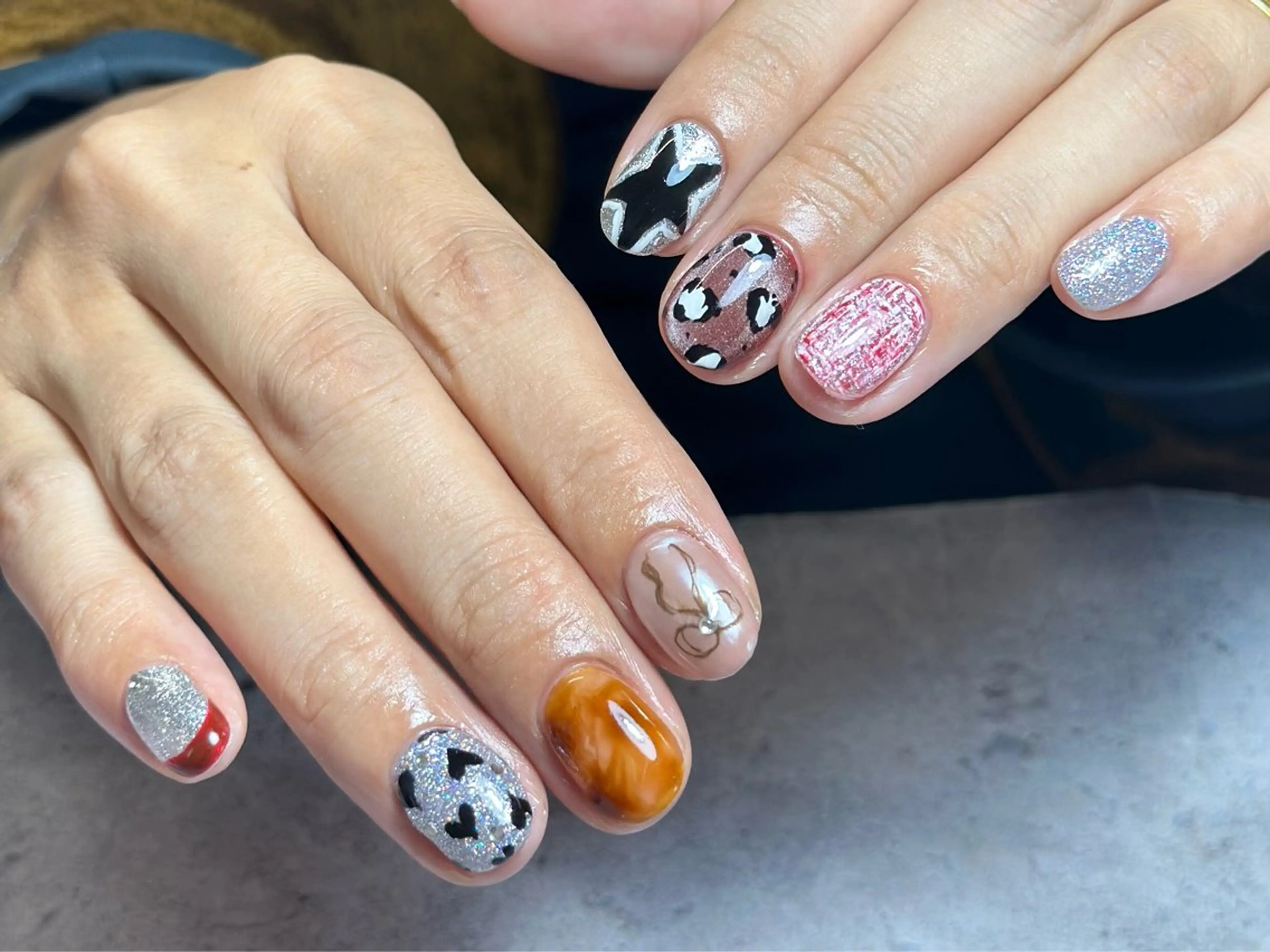 ネイル ハンドネイル 7LOOKS フェンのネイルデザイン