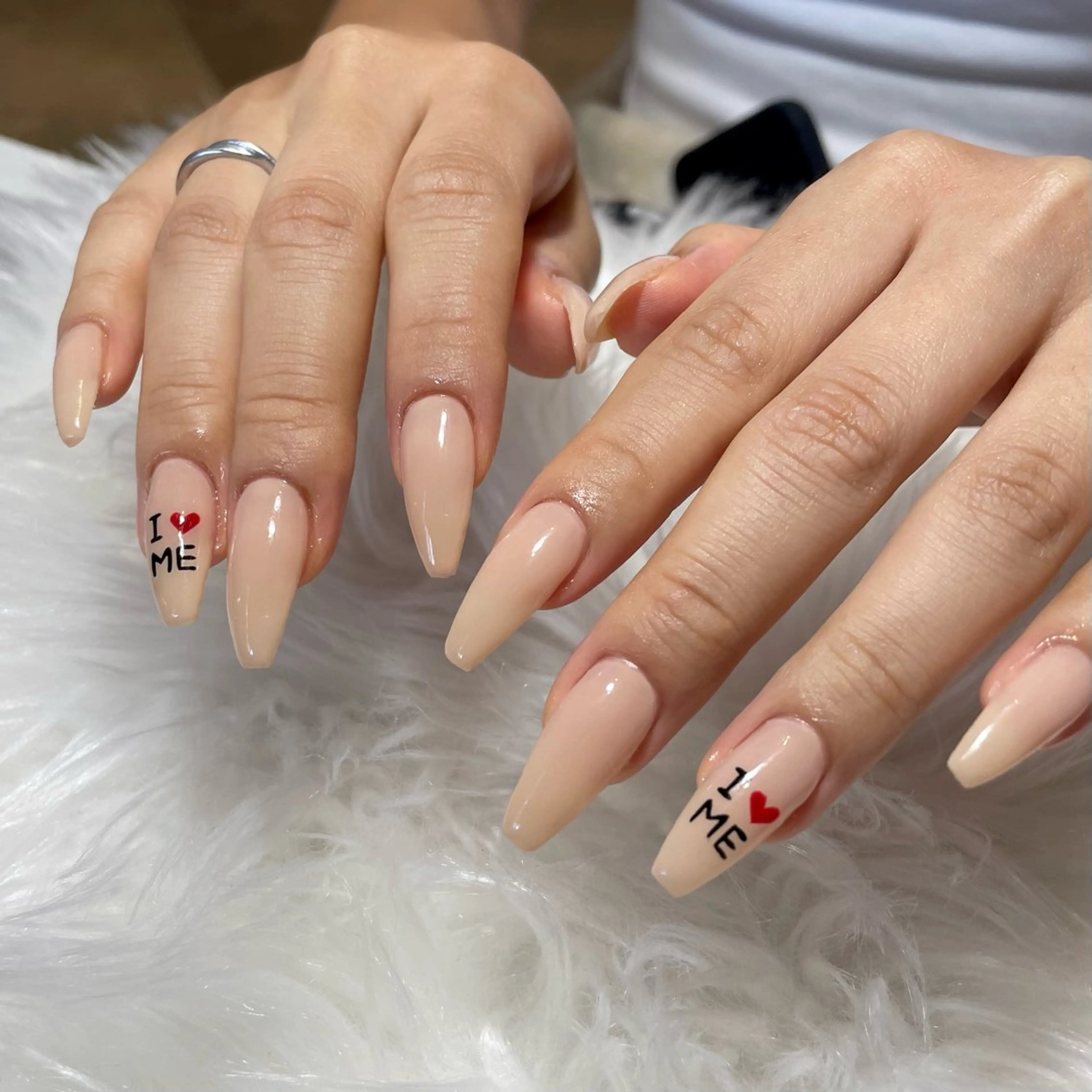 ネイル neige Kouzukiのネイルデザイン
