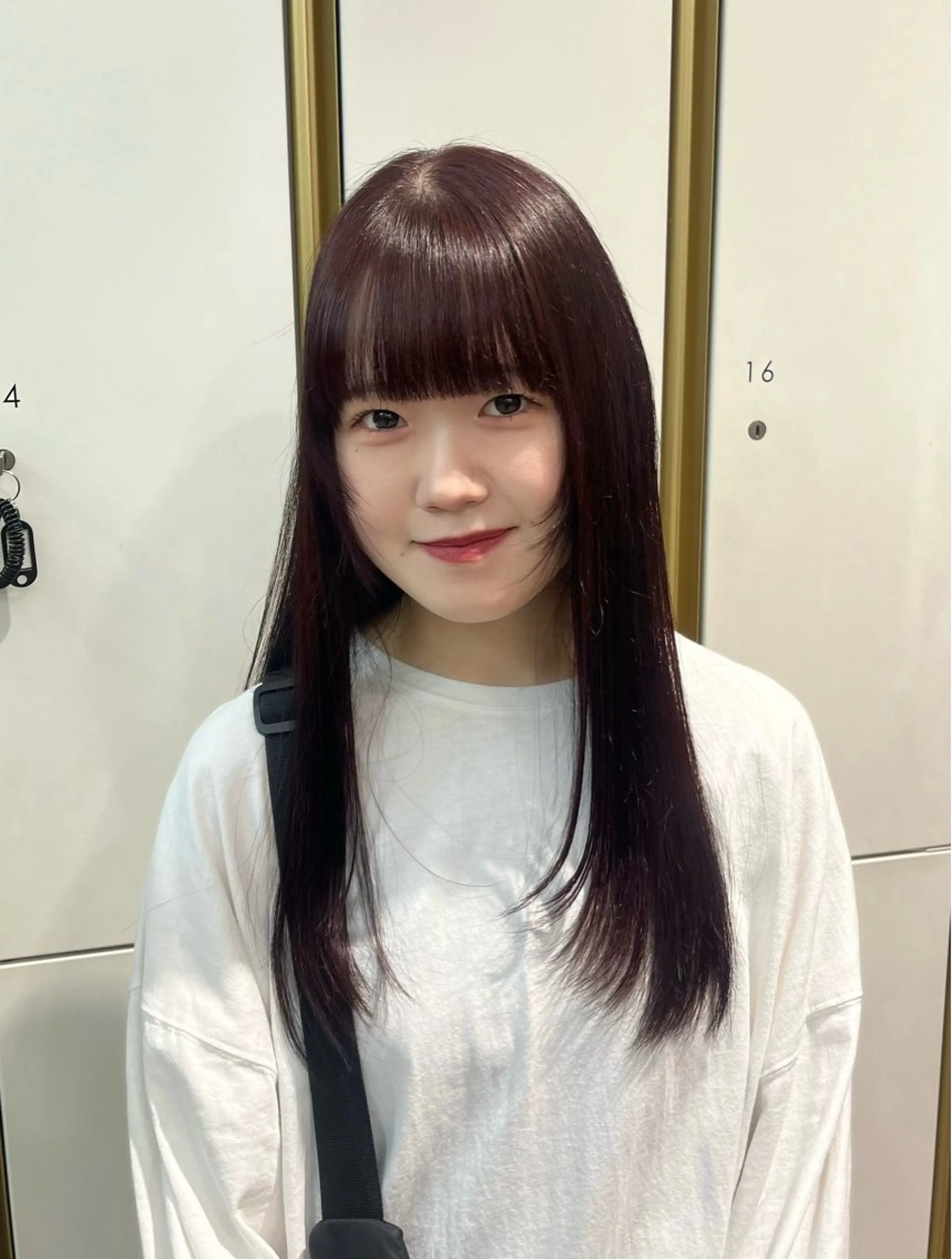 カラー ブリーチ ブリーチなしカラー レイヤーカット🩶/ 暖色カラー🎀/麻咲のヘアスタイル