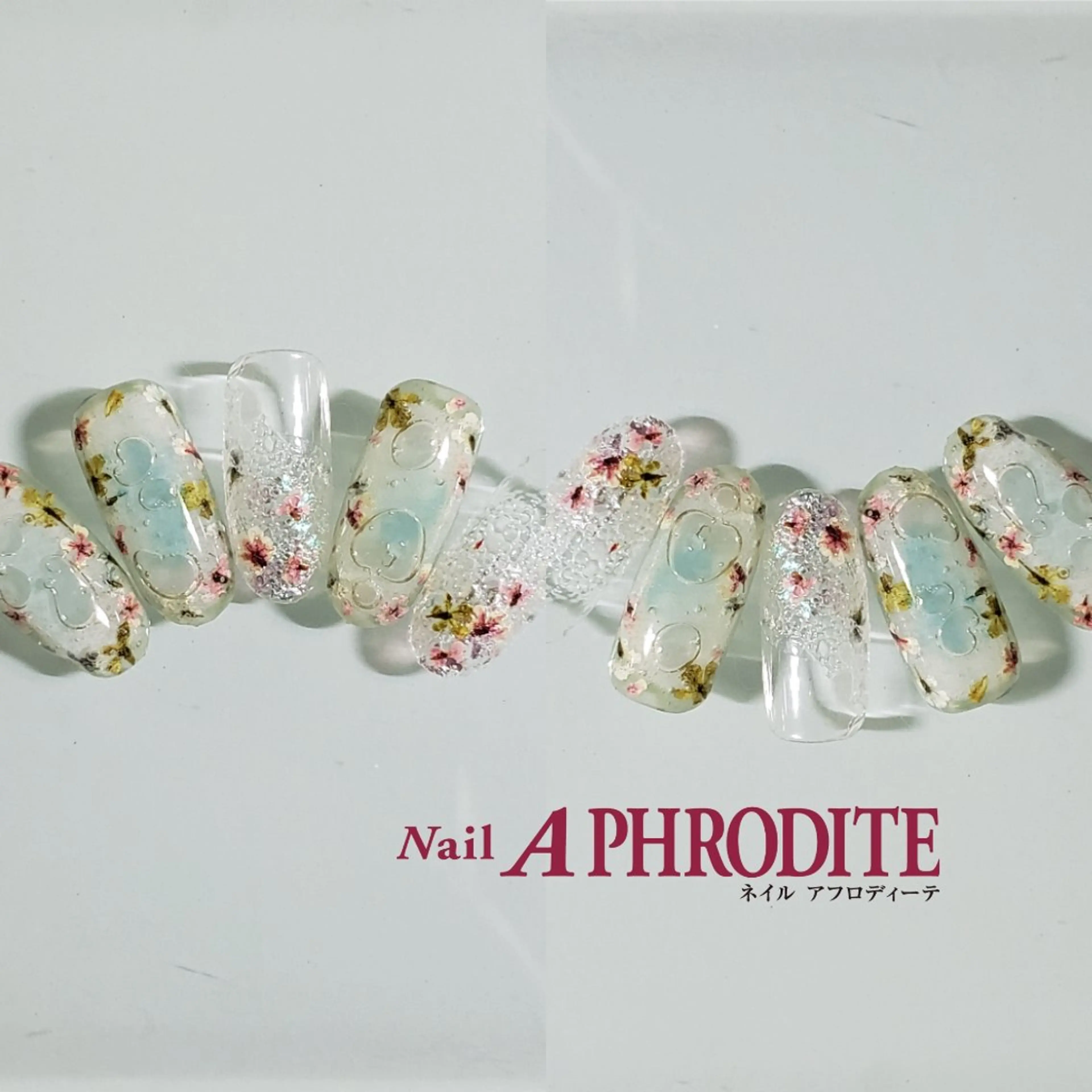 ネイル ジェルネイル ニュアンスネイル スカルプネイル ソフトジェル ネイルチップ Nail  Aphroditeのネイルデザイン