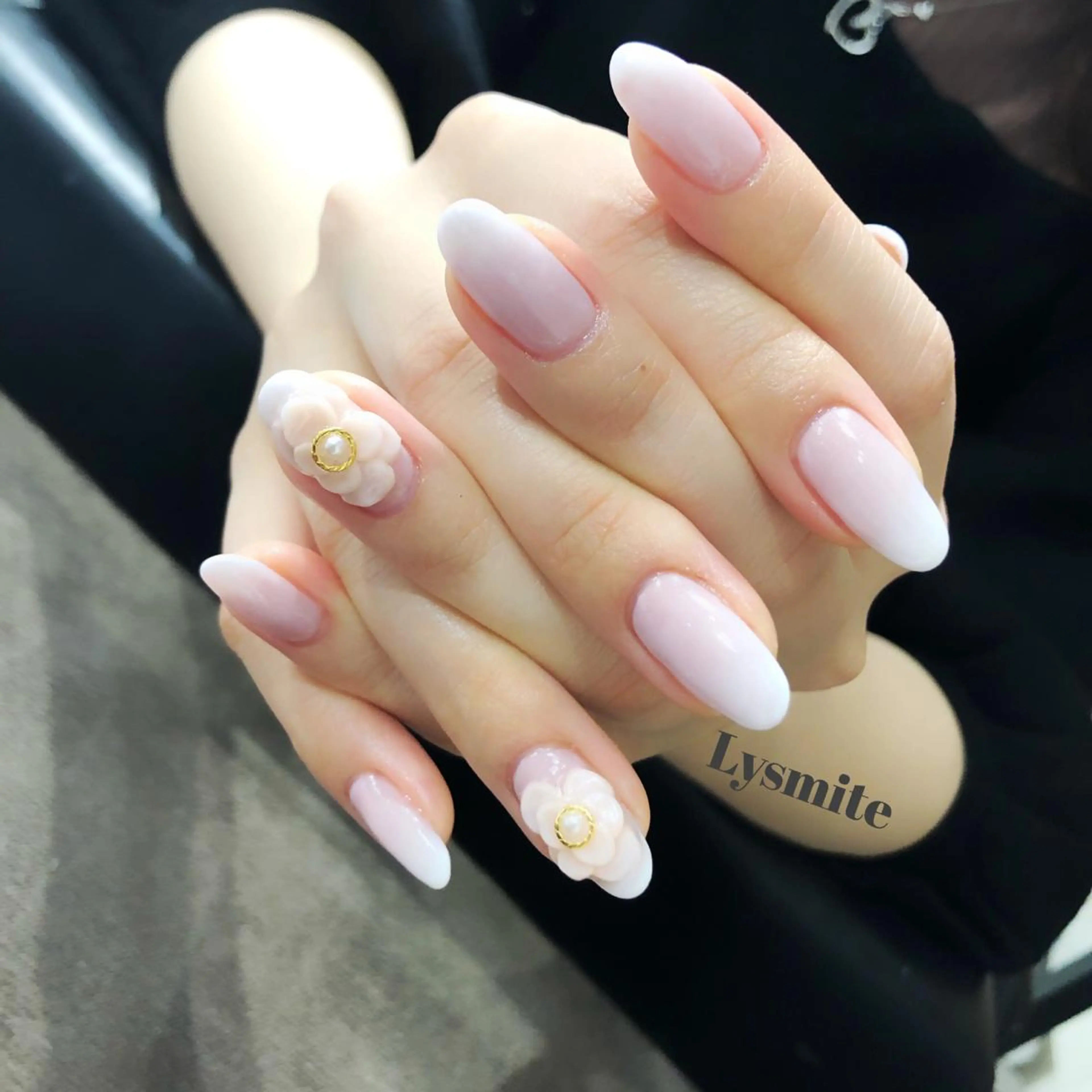 ネイル Lysmite所属・岩本 美香のネイルデザイン