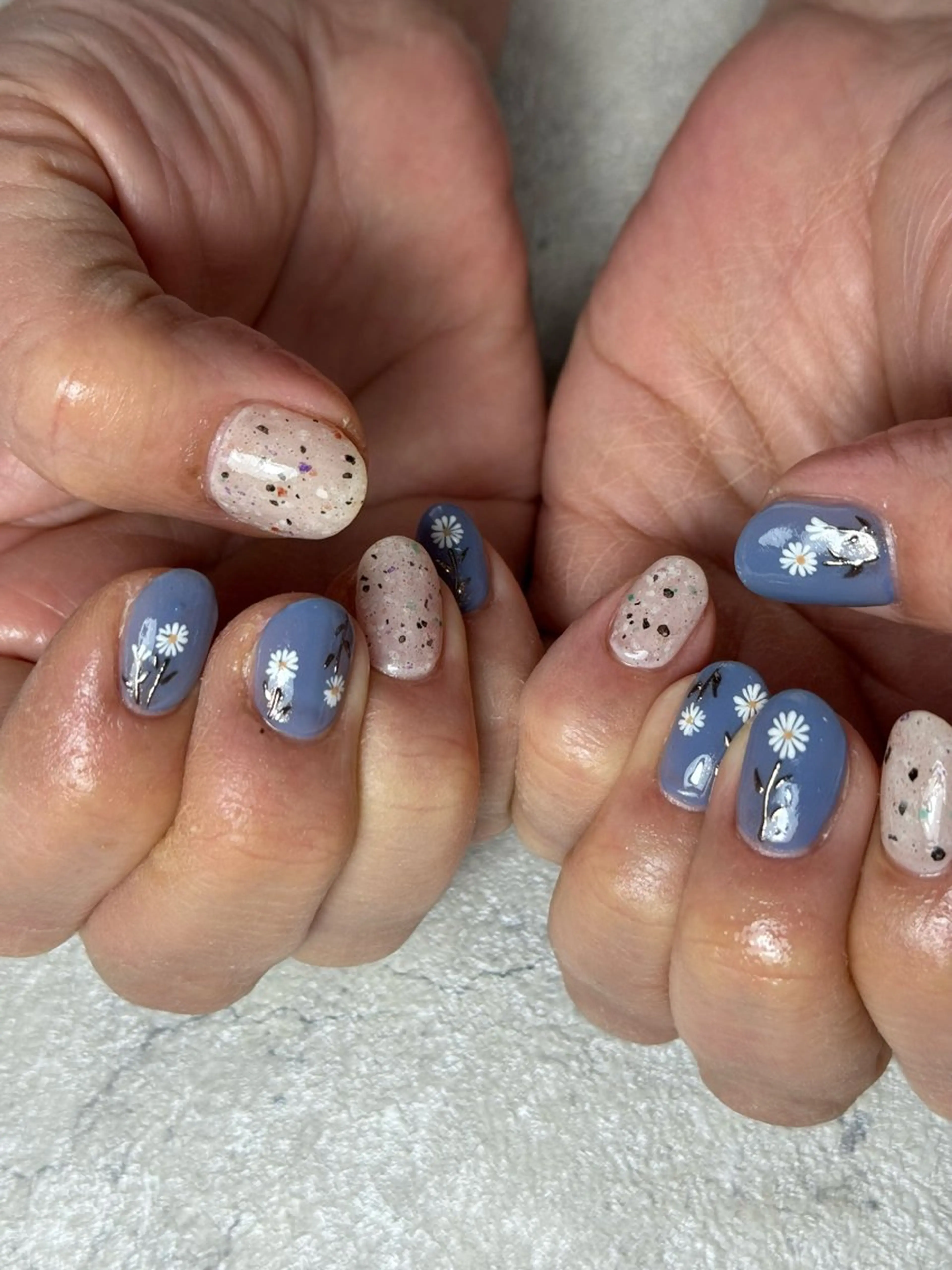 ネイル アートネイル ブルー ジェルネイル 持ち込み パラジェル ハンドネイル flowers nailのネイルデザイン