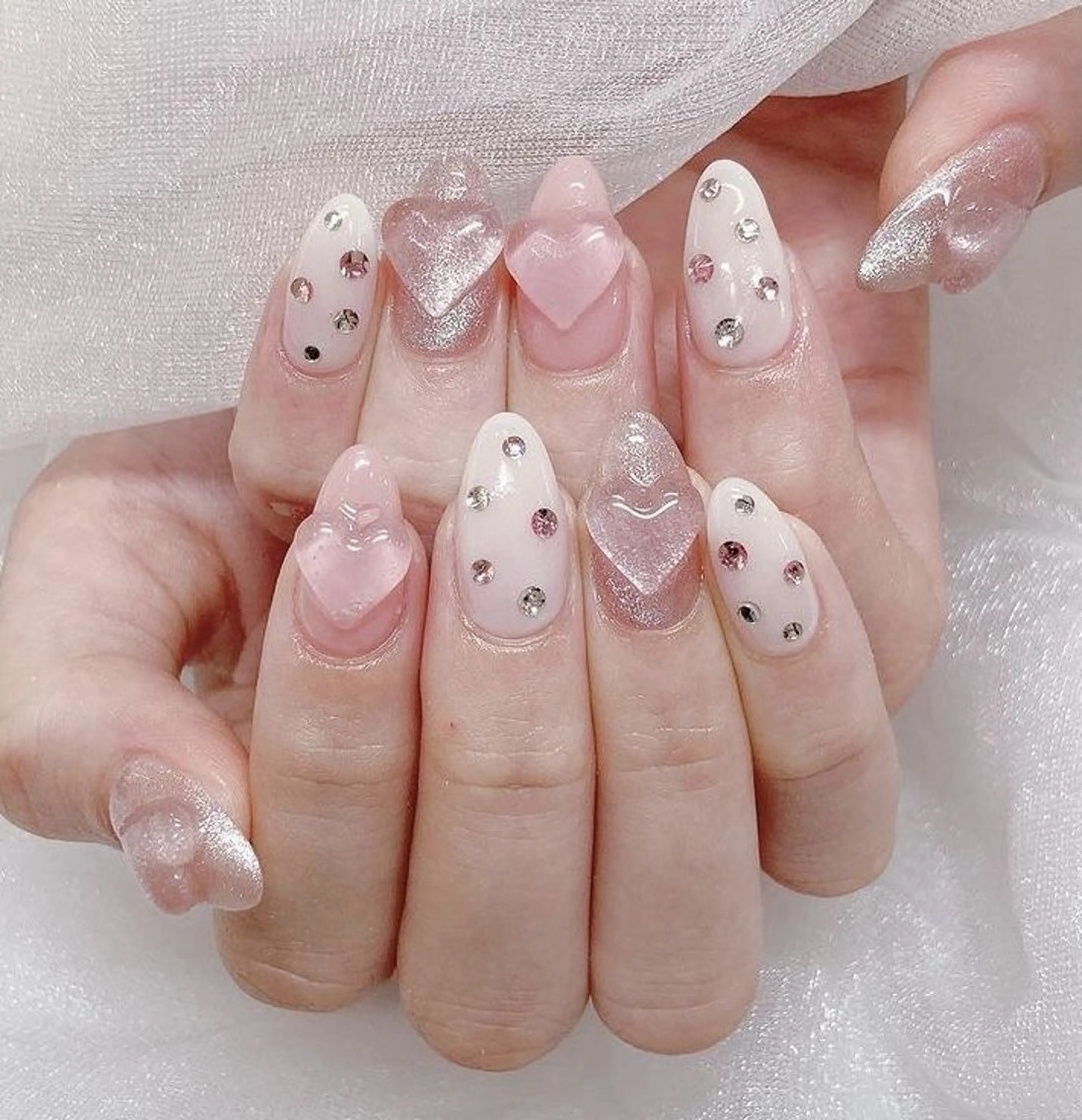 ネイル 長さ出し フレンチネイル グラデーション 卒業式 マグネットネイル MIHANA NAILのネイルデザイン