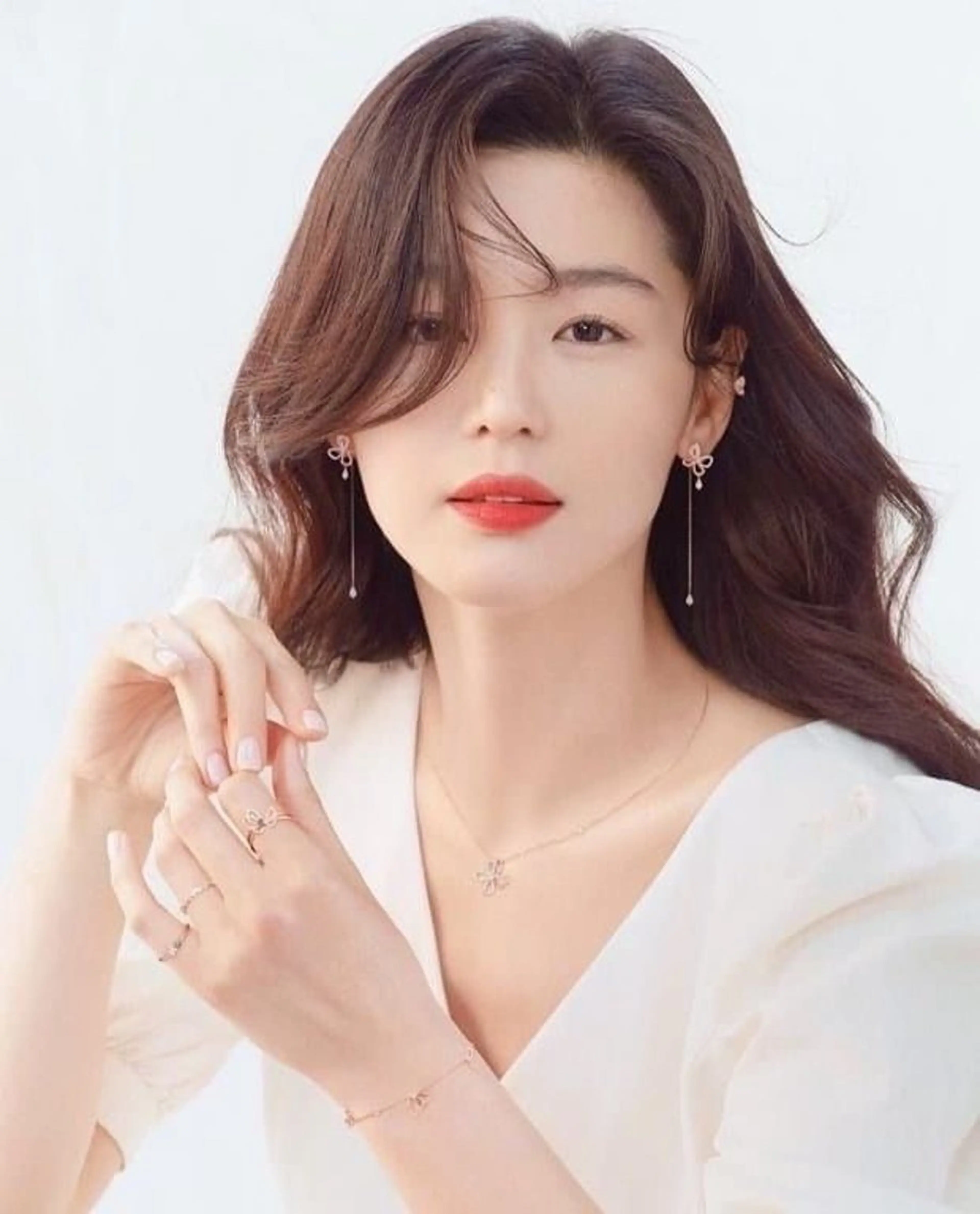 セミロング カラー SALOWIN浦和店所属・1日5名限定美容師 miwaのヘアスタイル