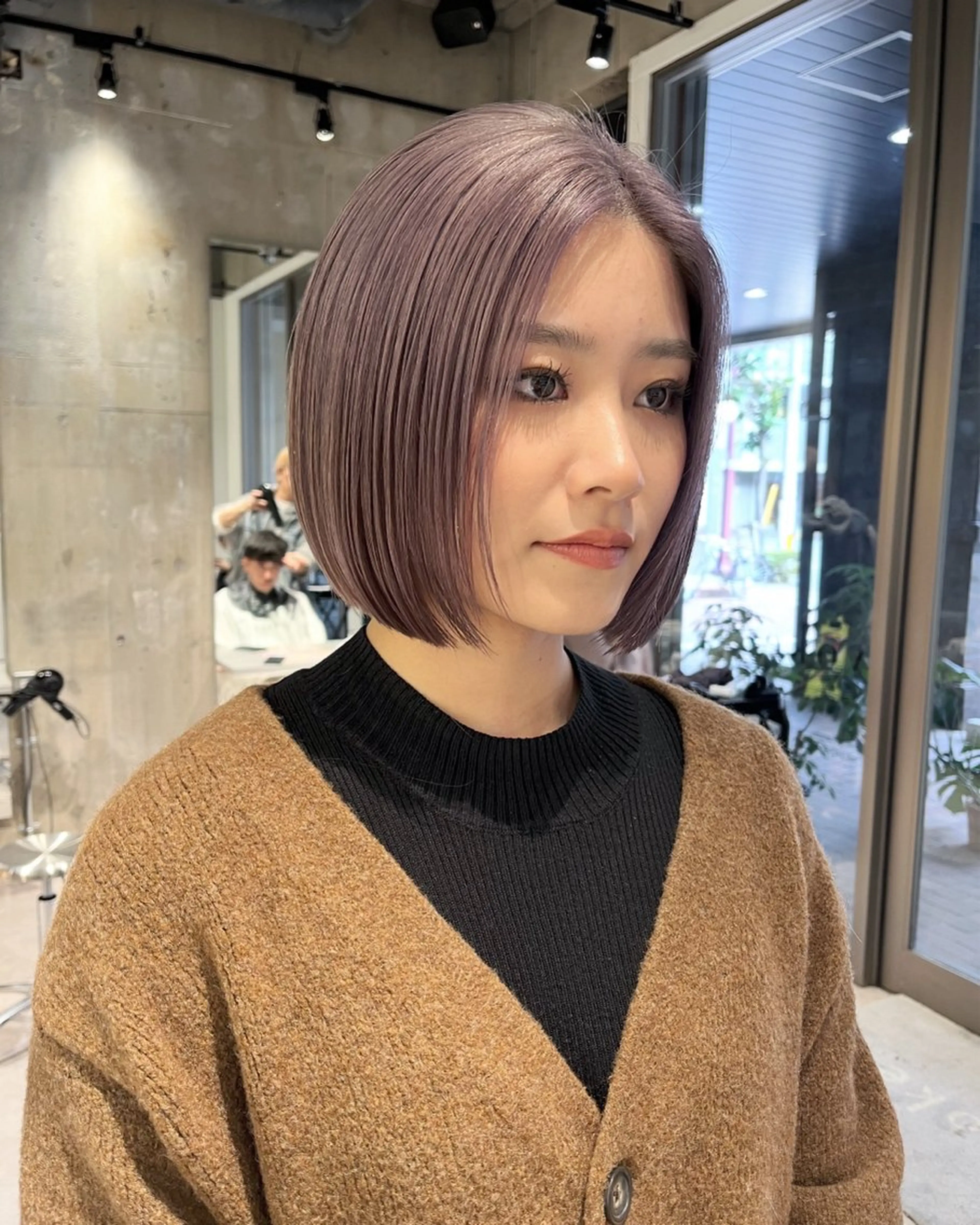 ミディアム カラー グレージュ ラベンダーカラー ボブ iLi所属・iLi 《イリ》のヘアスタイル