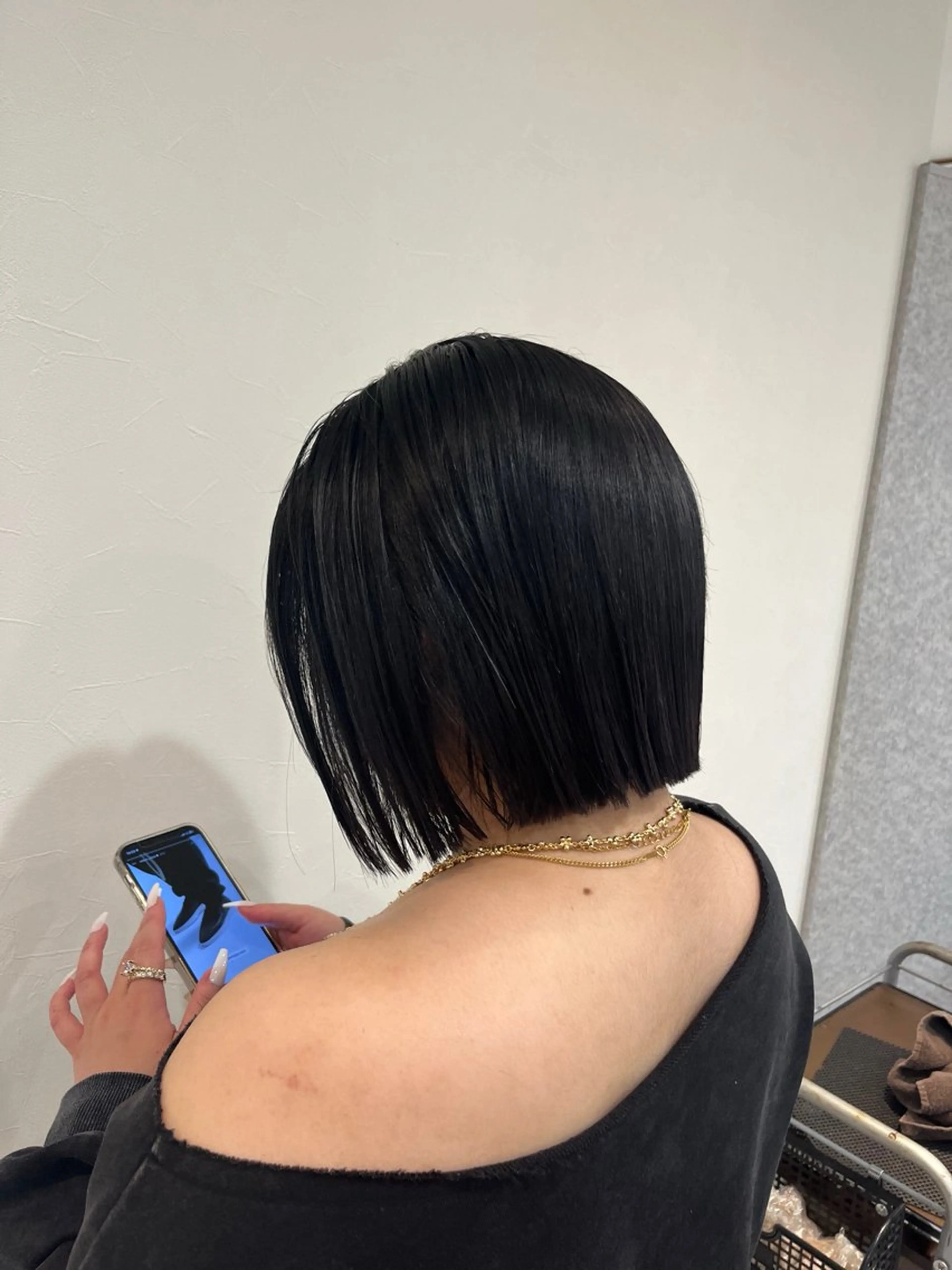 ミディアム ボブ anon Loemのヘアスタイル