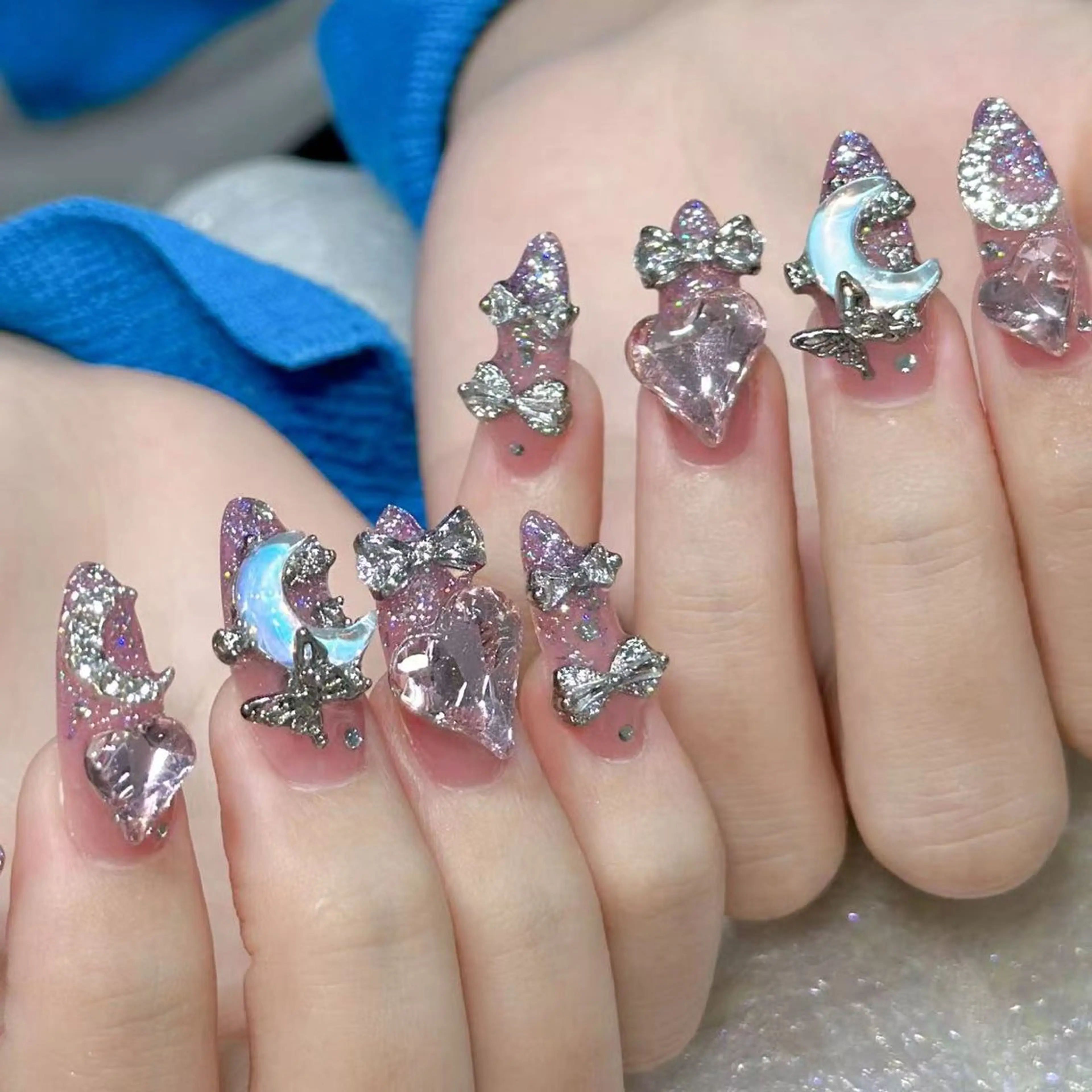 ネイル ハンドネイル Queens 榊 まおのネイルデザイン