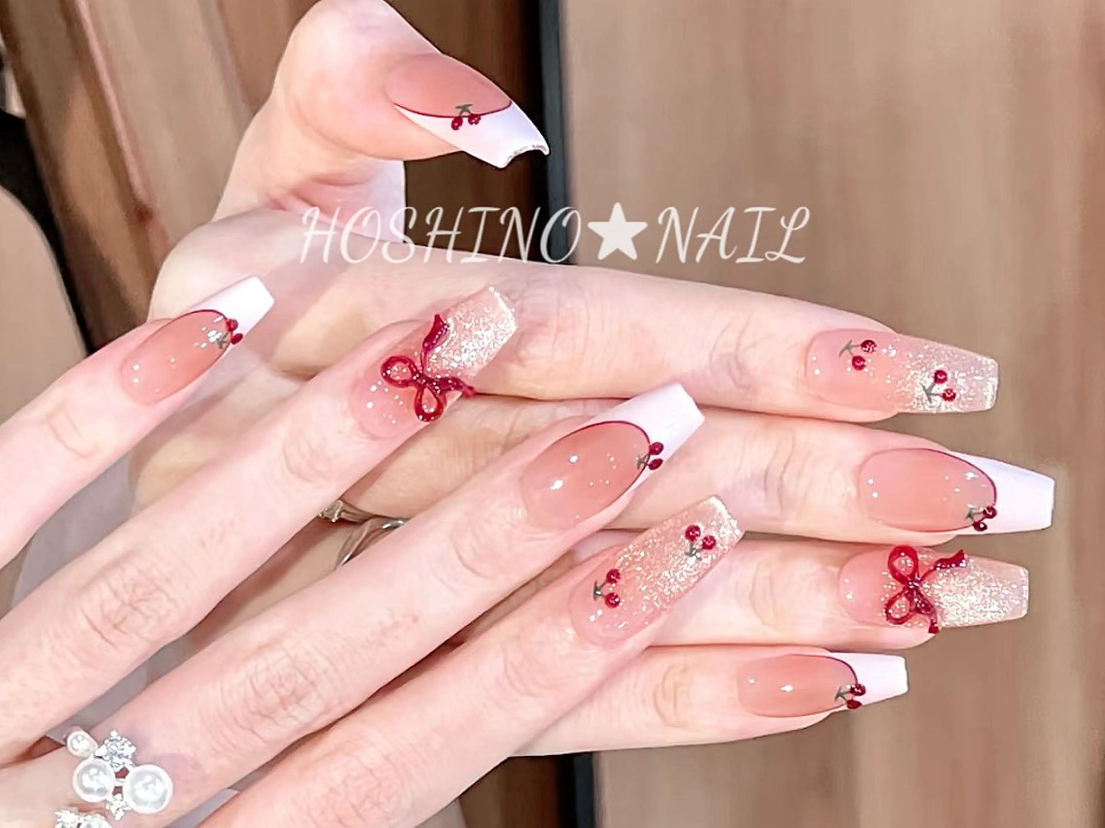 ネイル オーロラネイル チークネイル ドット フットネイル フレンチネイル ハンドネイル ★HOSHINO NAIL★新宿店のネイルデザイン
