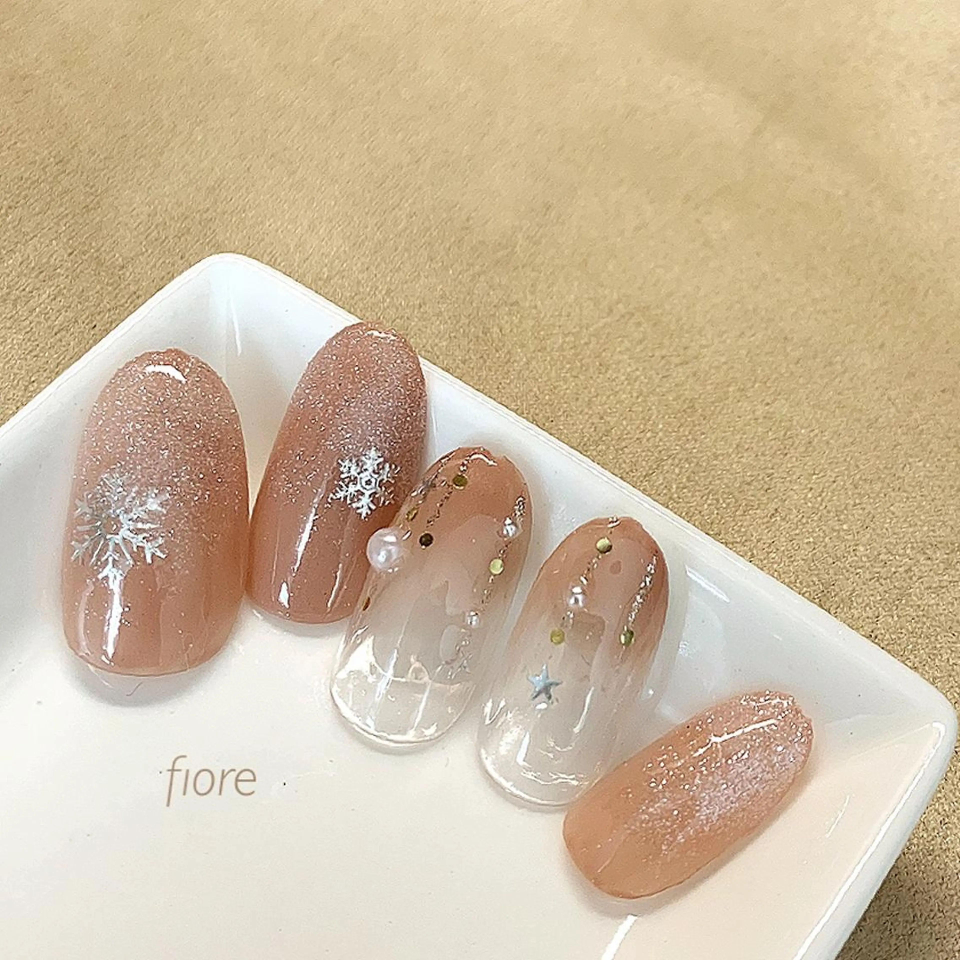 ネイル フィオーレ  fiore所属・fiore みゆきのネイルデザイン