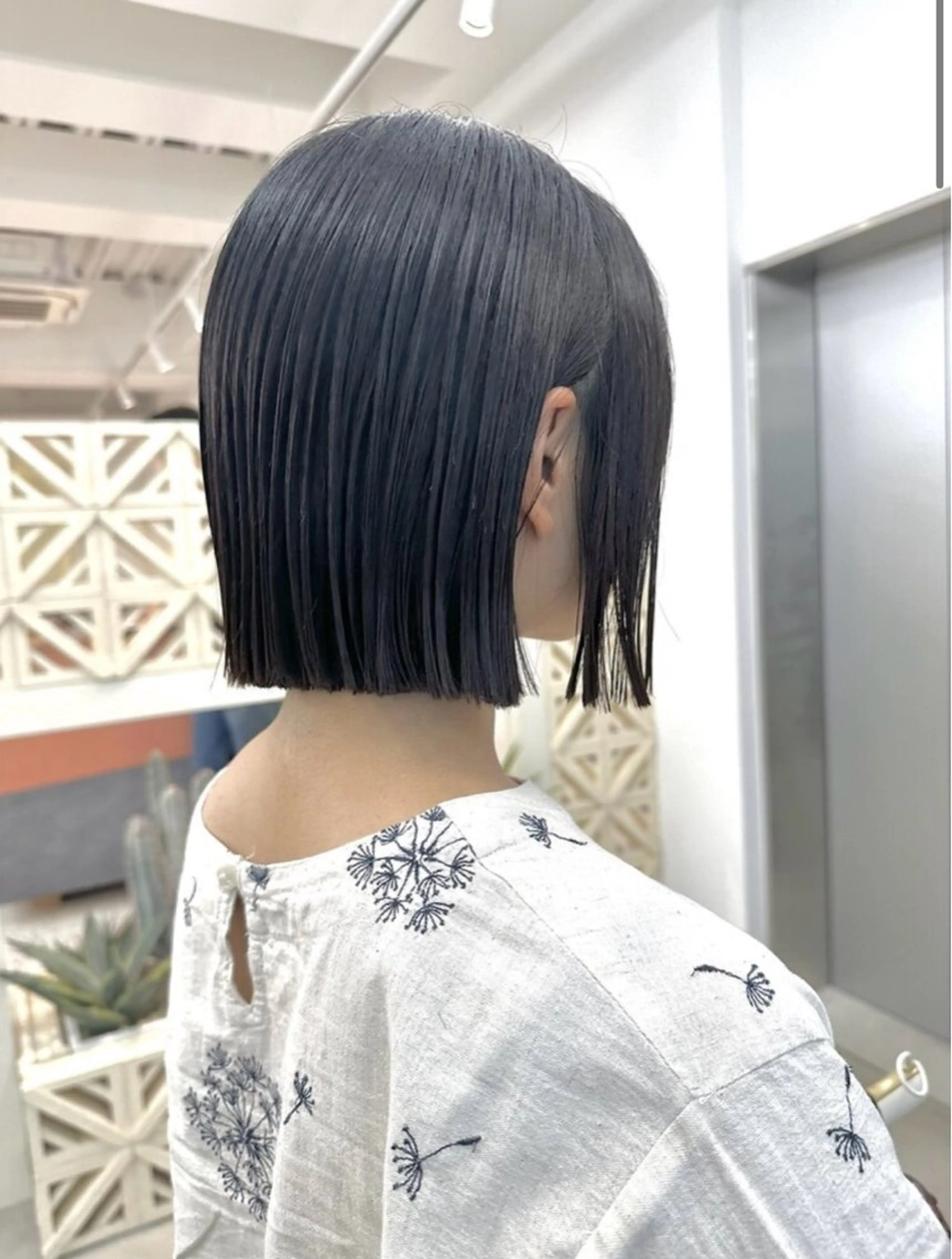 ミディアム カット トリートメント noe tton所属・あゆな/名古屋/ ボブ/透明感カラーのヘアスタイル