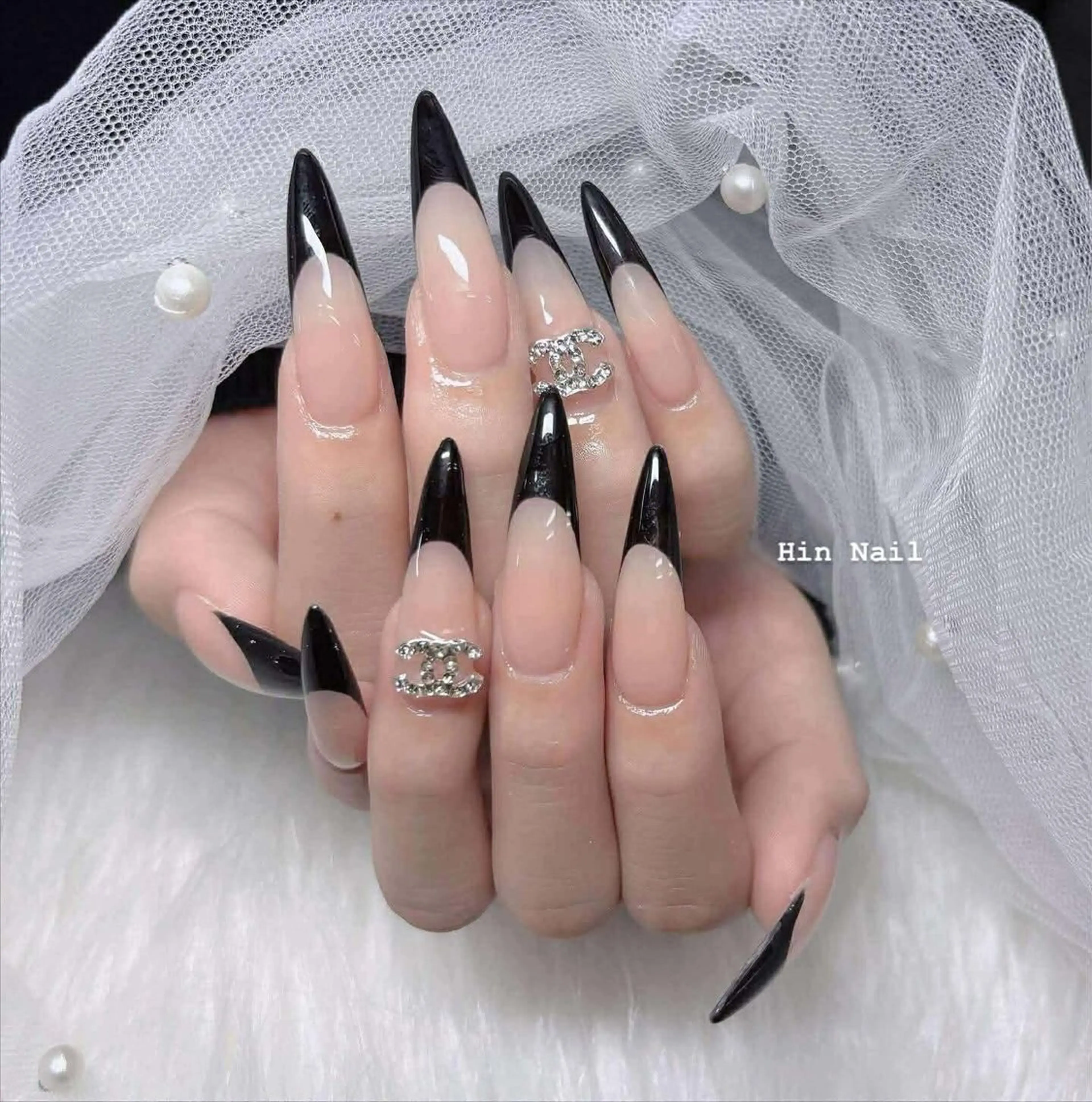 ネイル ハンドネイル Hin  Nail所属・Hin Nail Salonのネイルデザイン