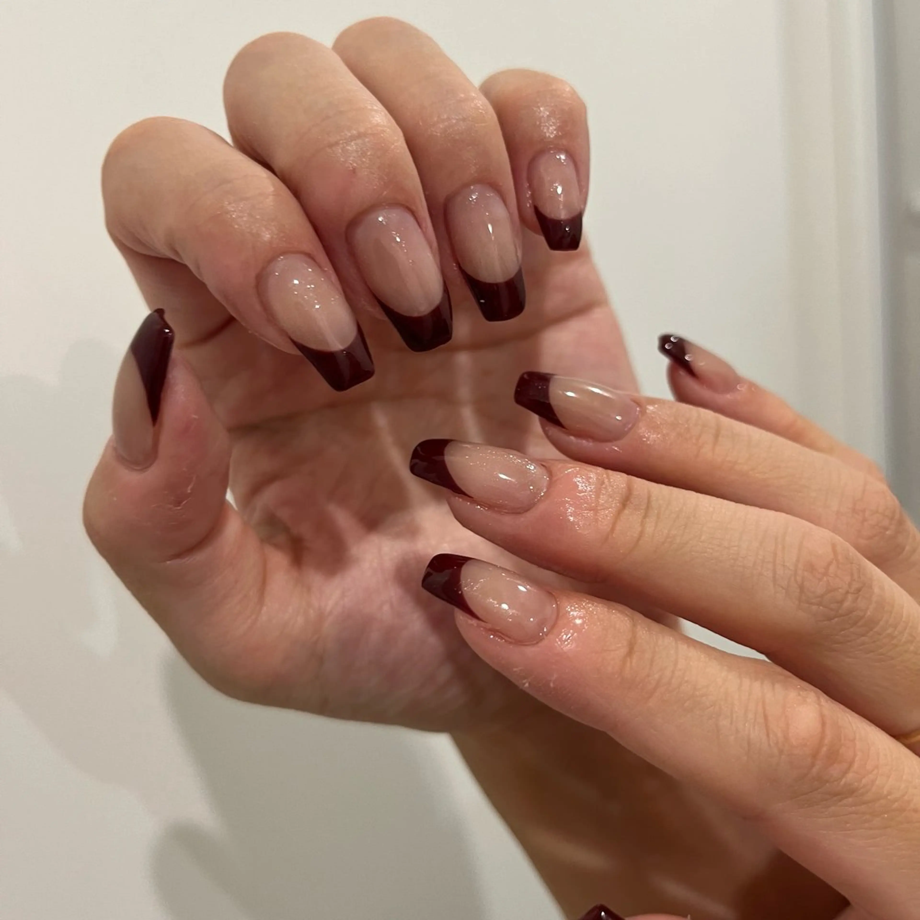 ネイル ボルドー フレンチネイル WHITE所属・Lily WHITEのネイルデザイン