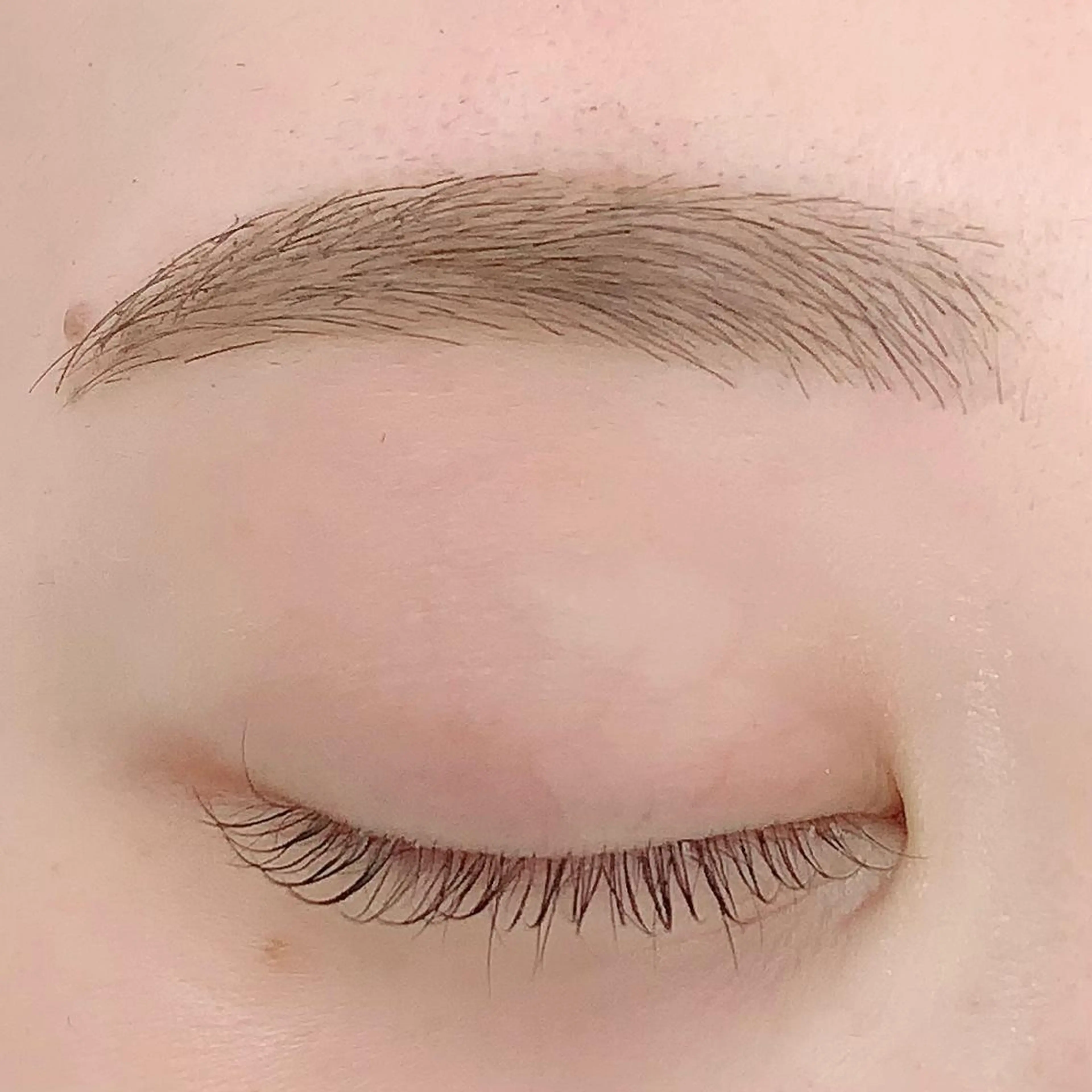 マツエク・マツパ アイブロウ 眉毛ワックス脱毛 BellFlower Aki（眉・まつげ）のマツエク・マツパデザイン